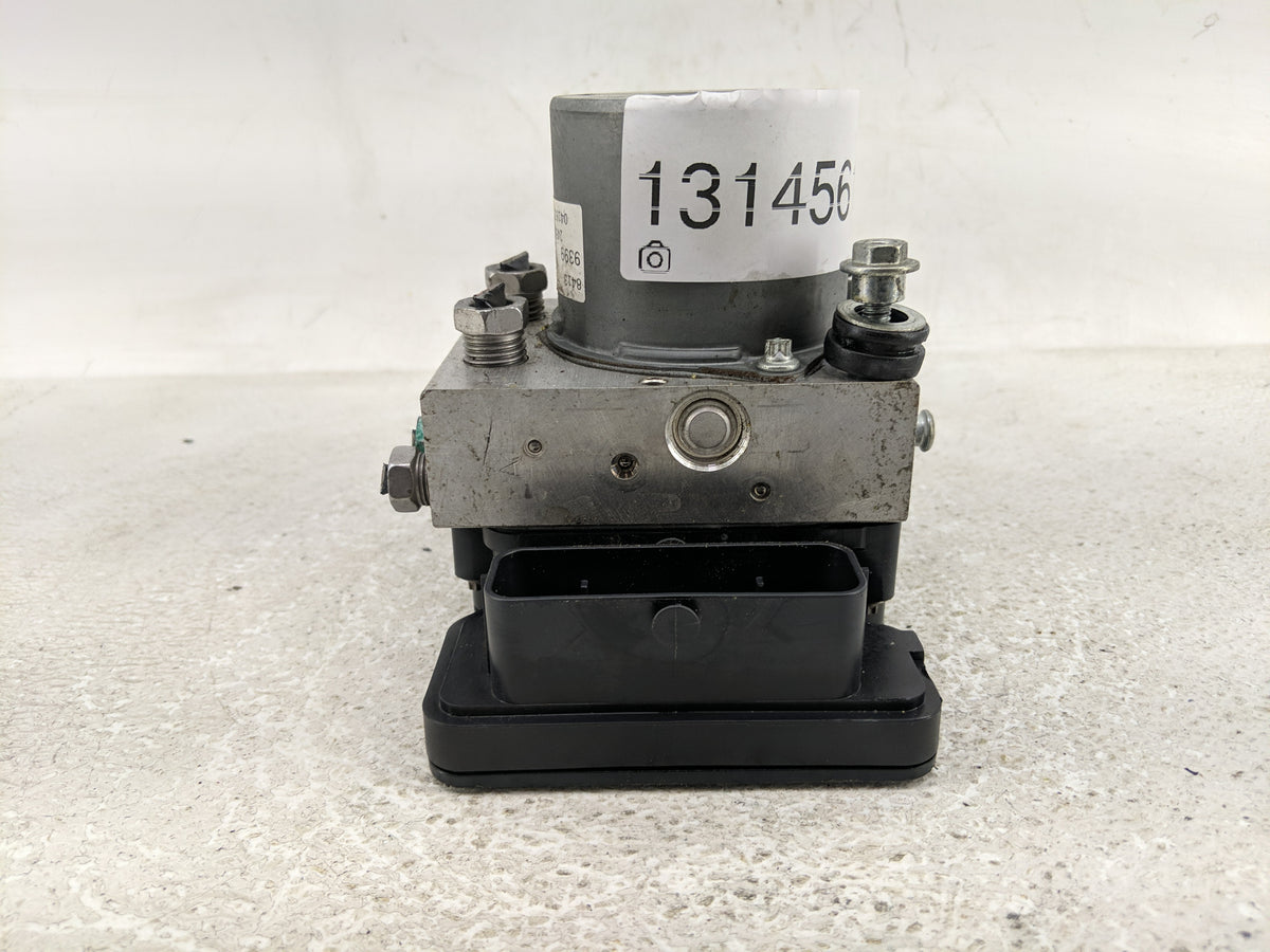 2017 Chevrolet Malibu Anti-Lock Brake ABS Pump Module Actuator OEM P/N:065055766 Fits OEM Used Auto Parts - Oemusedautoparts