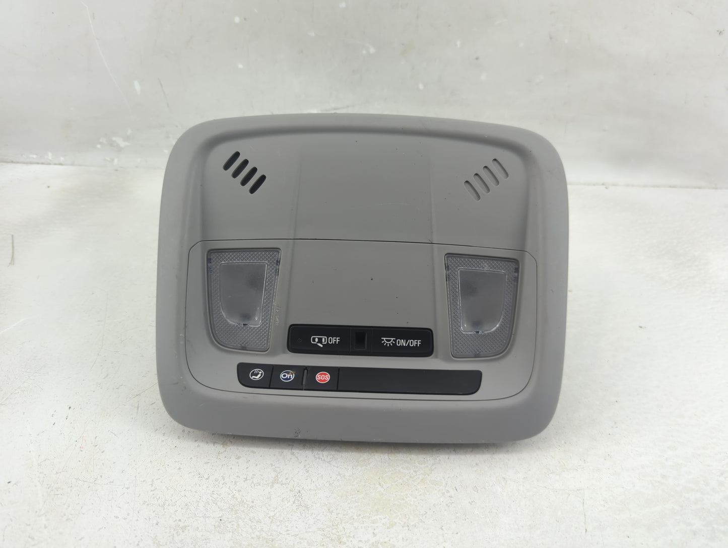 2016-2021 Chevrolet Malibu Overhead Roof Console 1321832 - Oemusedautoparts1.com