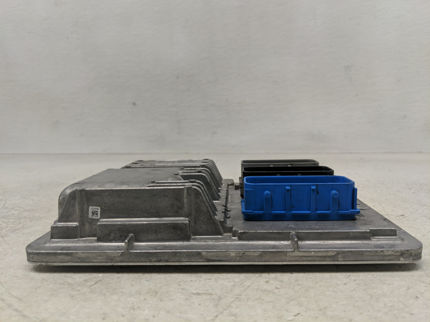 2017-2021 Chevrolet Malibu PCM Engine Control Computer ECU ECM PCU OEM P/N:811839393 12680876 Fits OEM Used Auto Parts - Oem