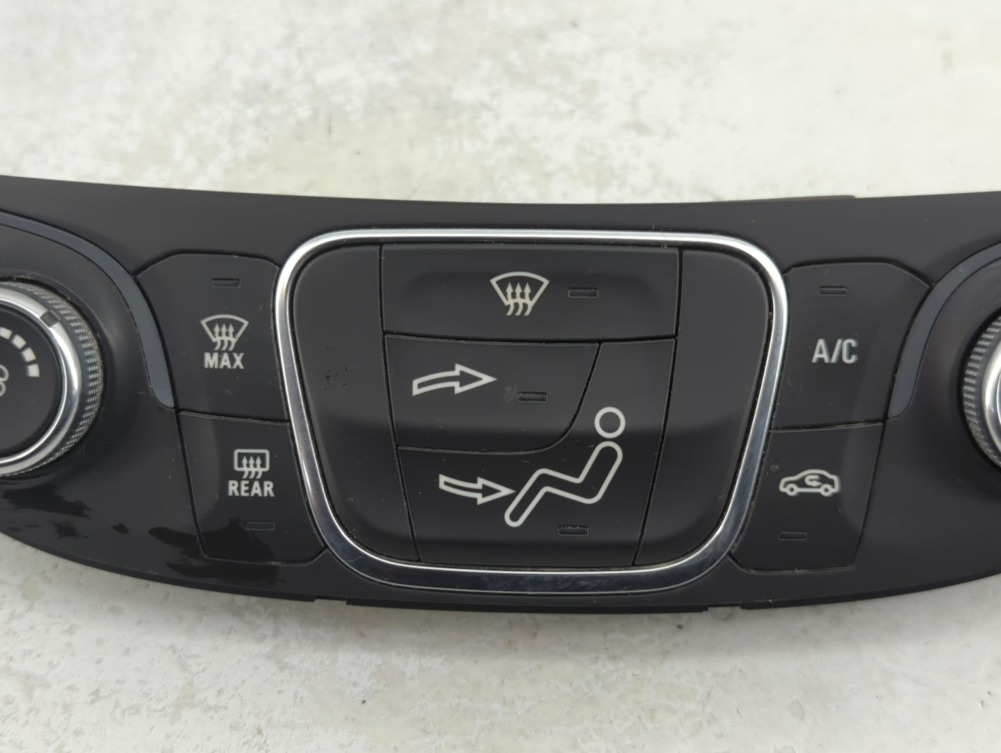2016-2017 Chevrolet Malibu Climate Control Module Temperature AC/Heater Replacement P/N:000235226 84178406 Fits Fits 2016 20