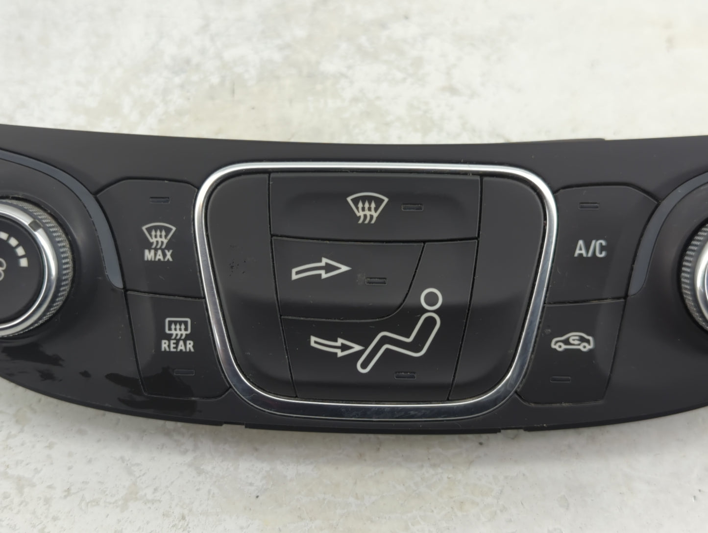 2016-2017 Chevrolet Malibu Climate Control Module Temperature AC/Heater Replacement P/N:000235226 84178406 Fits Fits 2016 20
