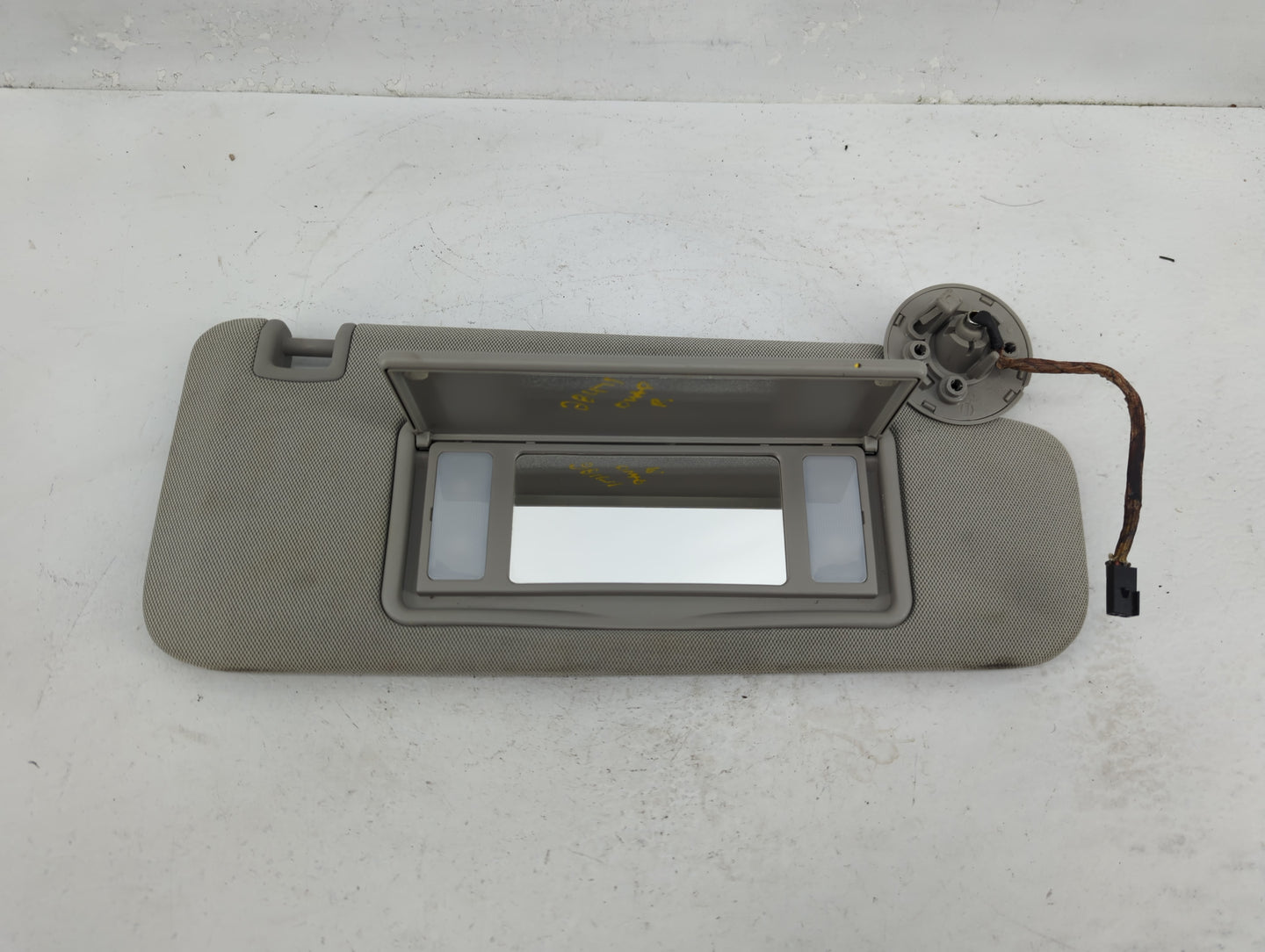 2016-2021 Chevrolet Malibu Sun Visor Shade Replacement Passenger Right Mirror Fits Fits 2016 2017 2018 2019 2020 2021 OEM Us