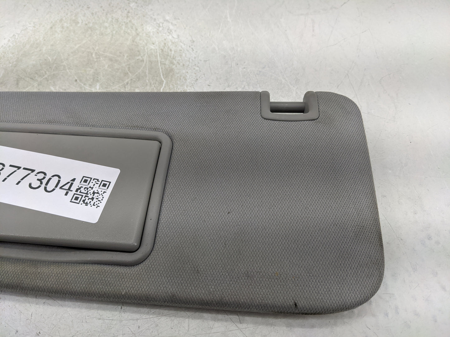 2016-2021 Chevrolet Malibu Sun Visor Shade Replacement Driver Left Mirror Fits Fits 2016 2017 2018 2019 2020 2021 OEM Used A