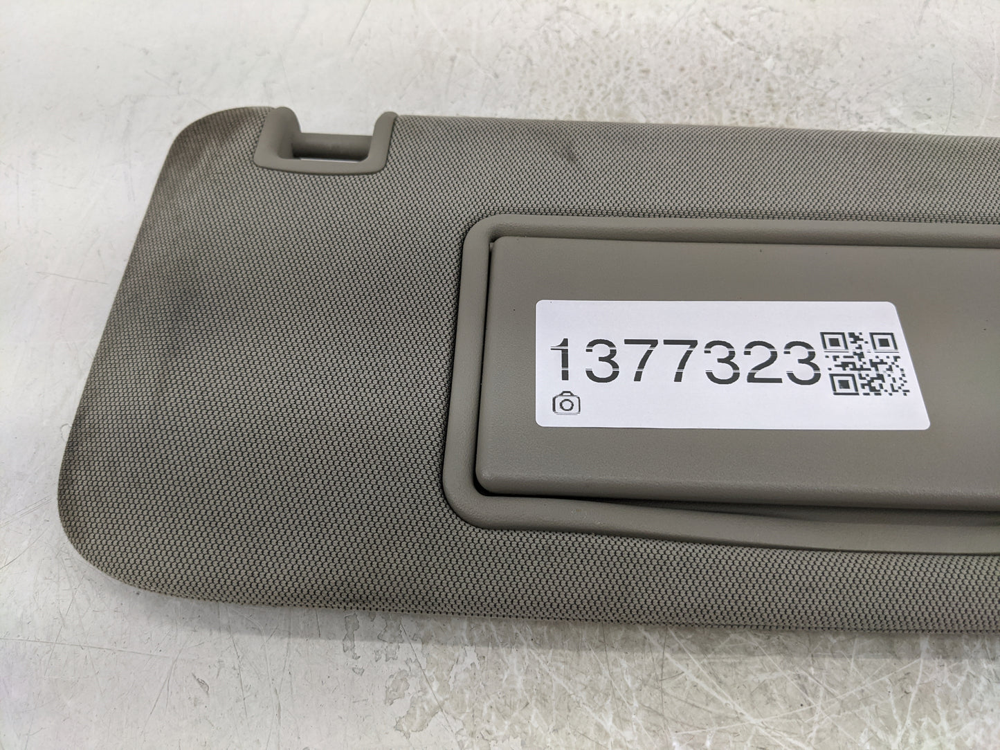 2016-2021 Chevrolet Malibu Sun Visor Shade Replacement Passenger Right Mirror Fits Fits 2016 2017 2018 2019 2020 2021 OEM Us