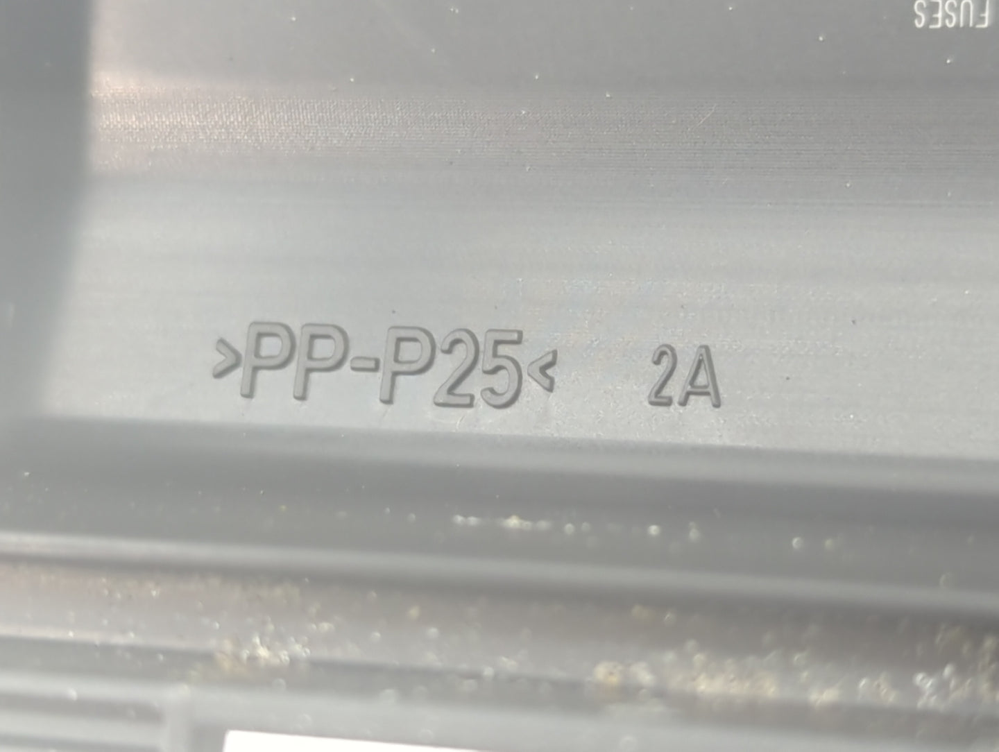 2017-2018 Chevrolet Malibu Fusebox Fuse Box Panel Relay Module Fits Fits 2017 2018 OEM Used Auto Parts - Oemusedautoparts1.c
