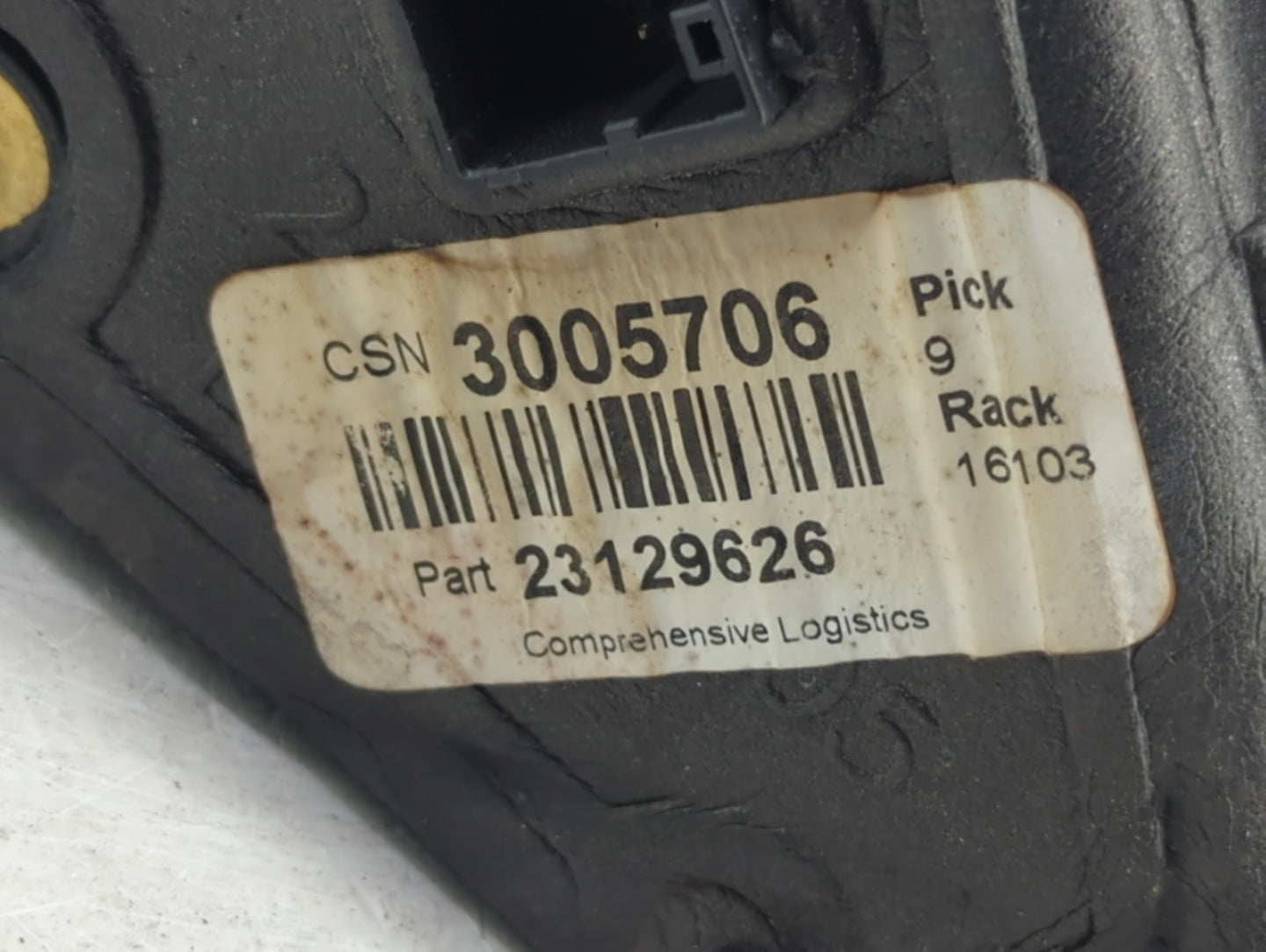 2016-2018 Chevrolet Malibu Driver Side View Mirror - Left Door Mirror OEM Used - Oemusedautoparts1.com