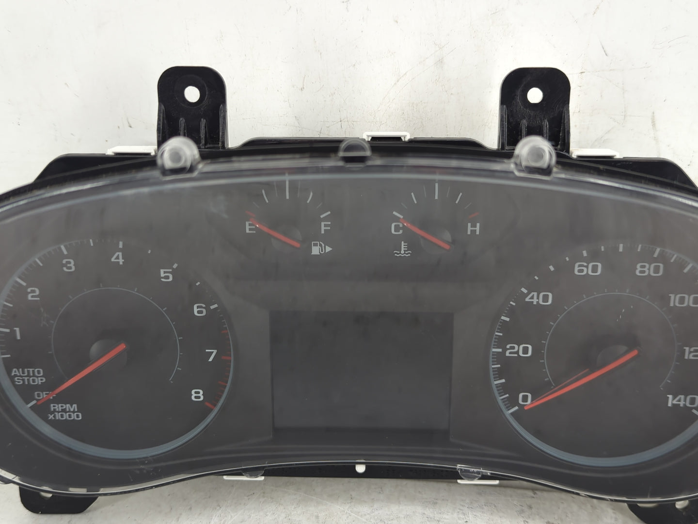 2017-2018 Chevrolet Malibu Instrument Cluster Speedometer Gauges P/N:84128302 Fits Fits 2017 2018 OEM Used Auto Parts - Oemu