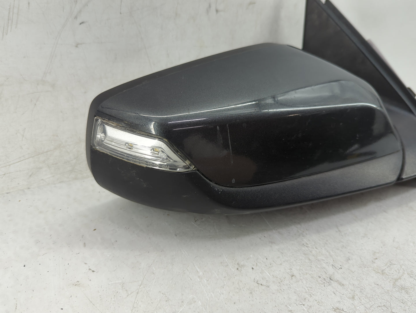 2016-2018 Chevrolet Malibu Passenger Side View Mirror - Right Door Mirror OEM Used - Oemusedautoparts1.com