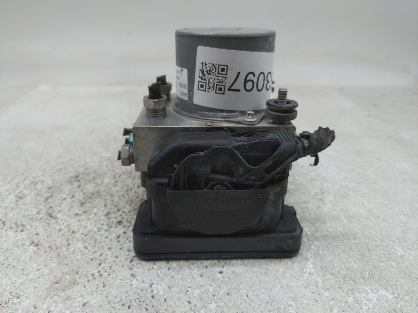 2017 Chevrolet Malibu ABS Pump Control Module Replacement P/N:8413 9399 065055766 Fits OEM Used Auto Parts - Oemusedautopart