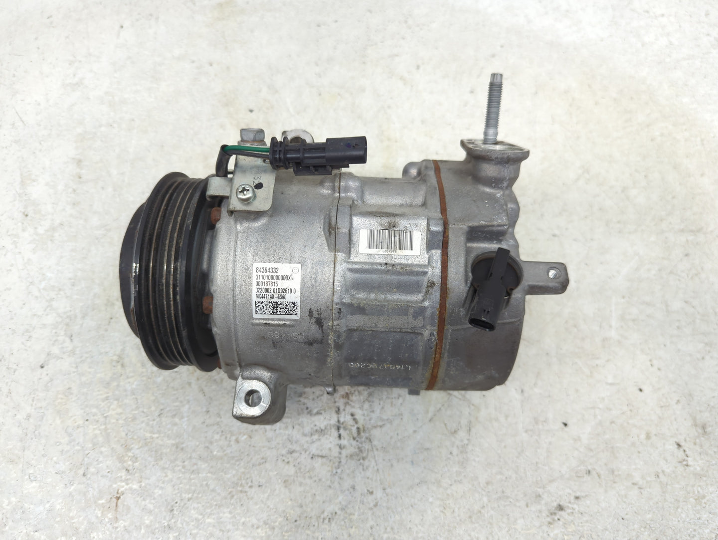 2017-2021 Chevrolet Malibu Air Conditioning A/c Ac Compressor Oem - Oemusedautoparts1.com