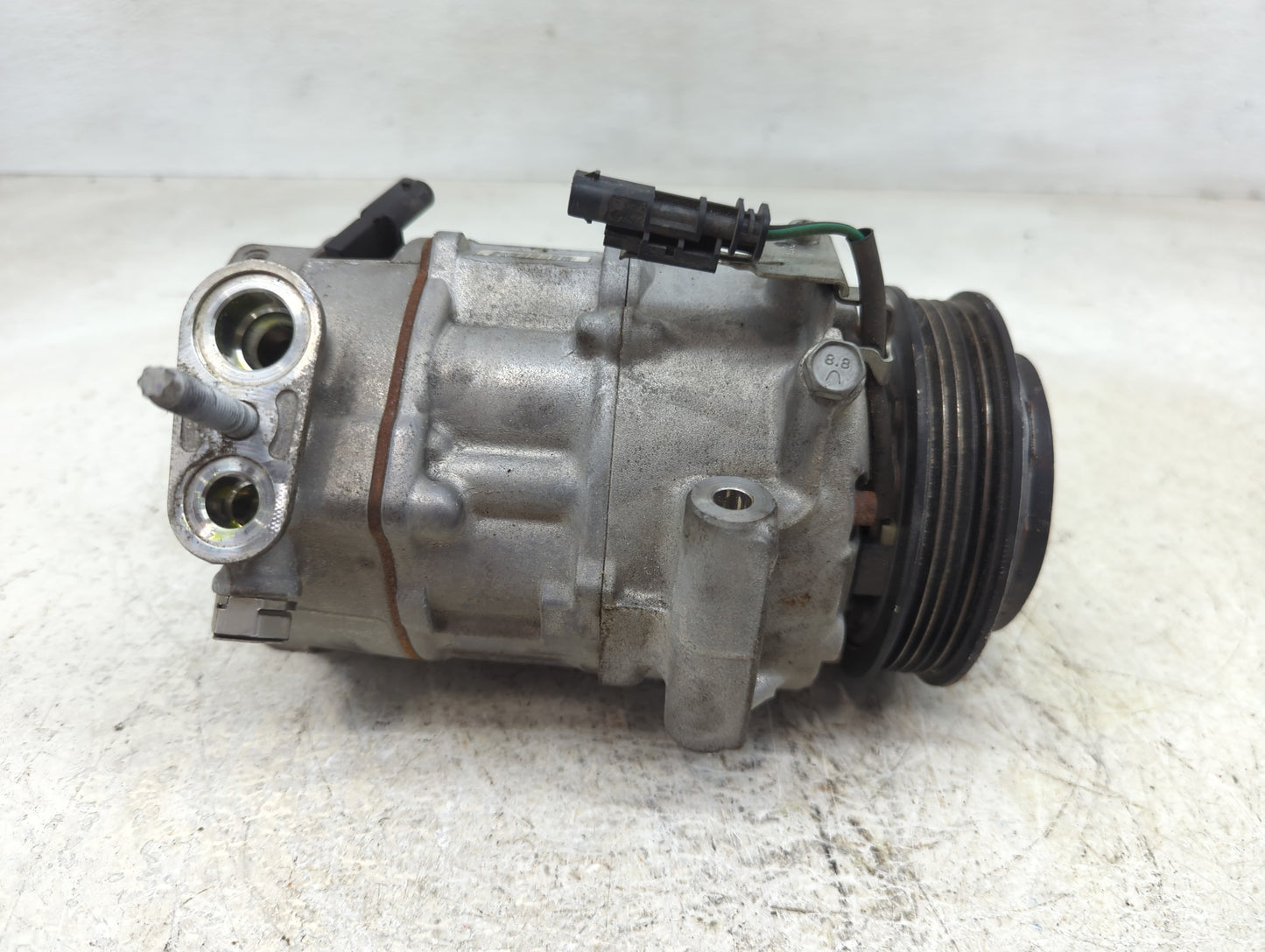 2017-2021 Chevrolet Malibu Air Conditioning A/c Ac Compressor Oem - Oemusedautoparts1.com