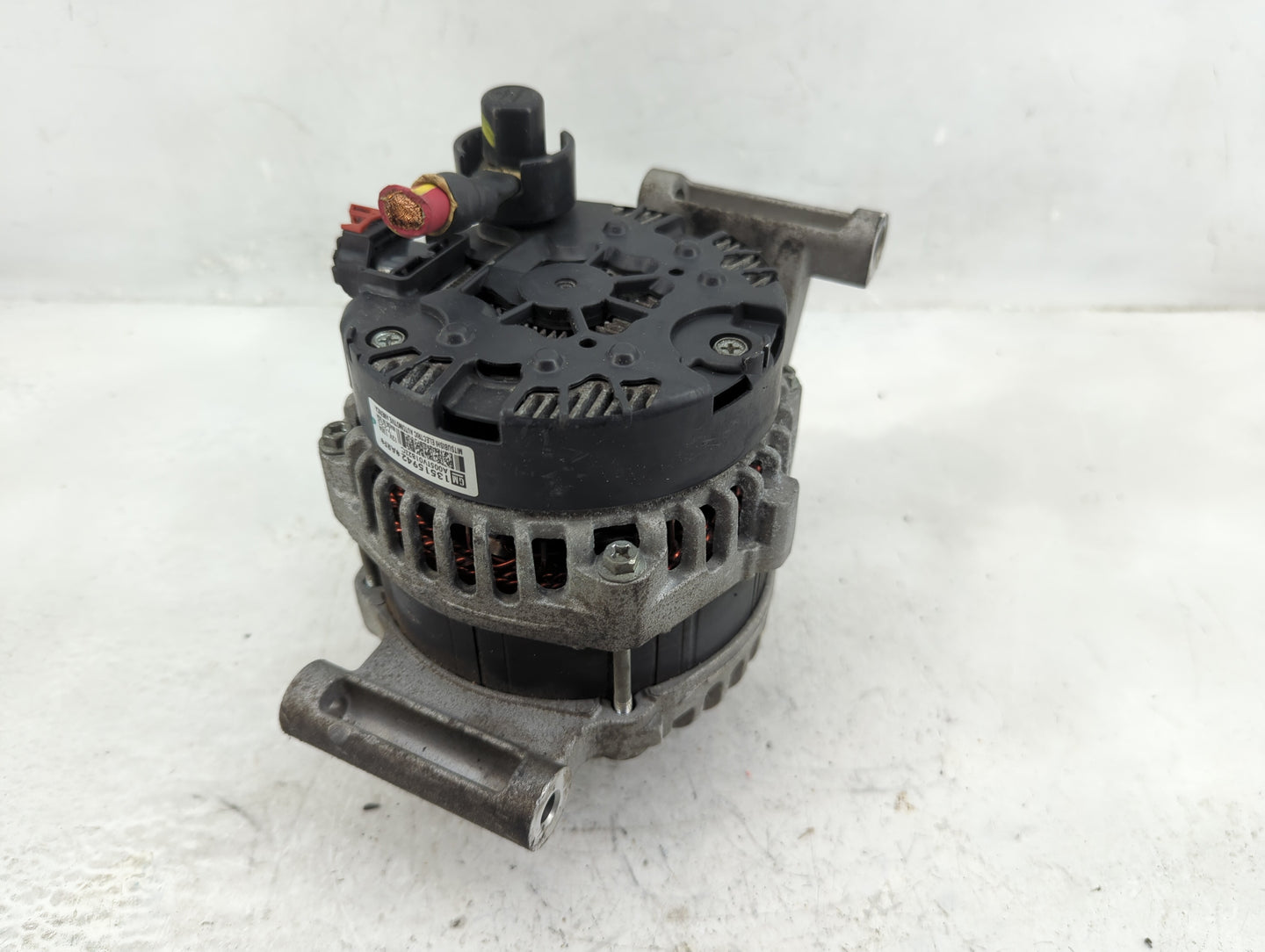 2016-2018 Chevrolet Malibu Alternator Replacement Generator Charging Assembly Engine OEM P/N:13515942 Fits OEM Used Auto Par