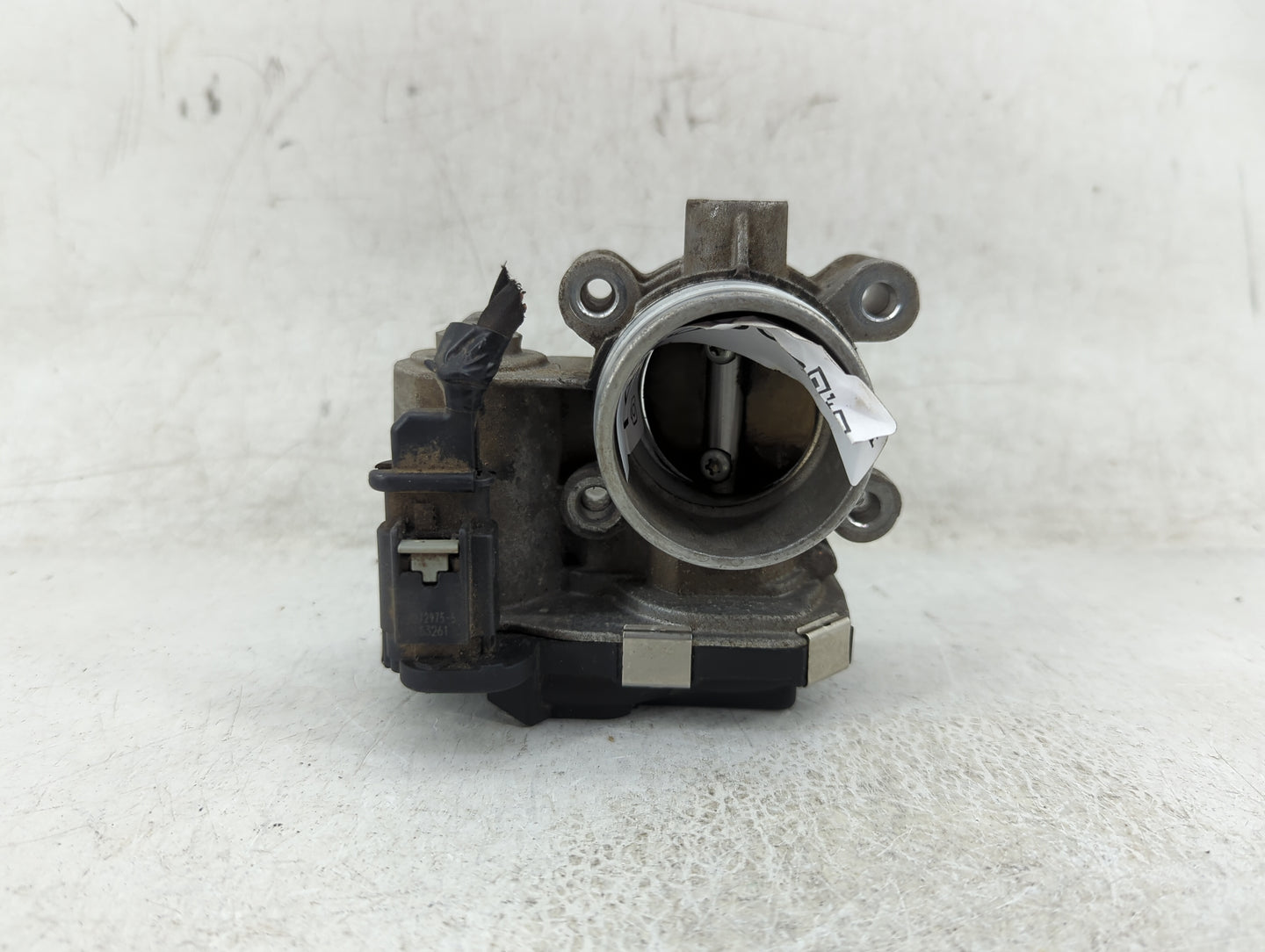 2016-2021 Chevrolet Malibu Throttle Body P/N:12671379AA Fits Fits 2016 2017 2018 2019 2020 2021 2022 OEM Used Auto Parts - O