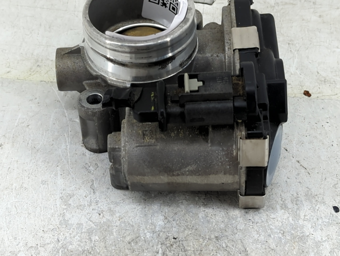 2016-2021 Chevrolet Malibu Throttle Body P/N:12671379AA Fits Fits 2016 2017 2018 2019 2020 2021 2022 OEM Used Auto Parts - O