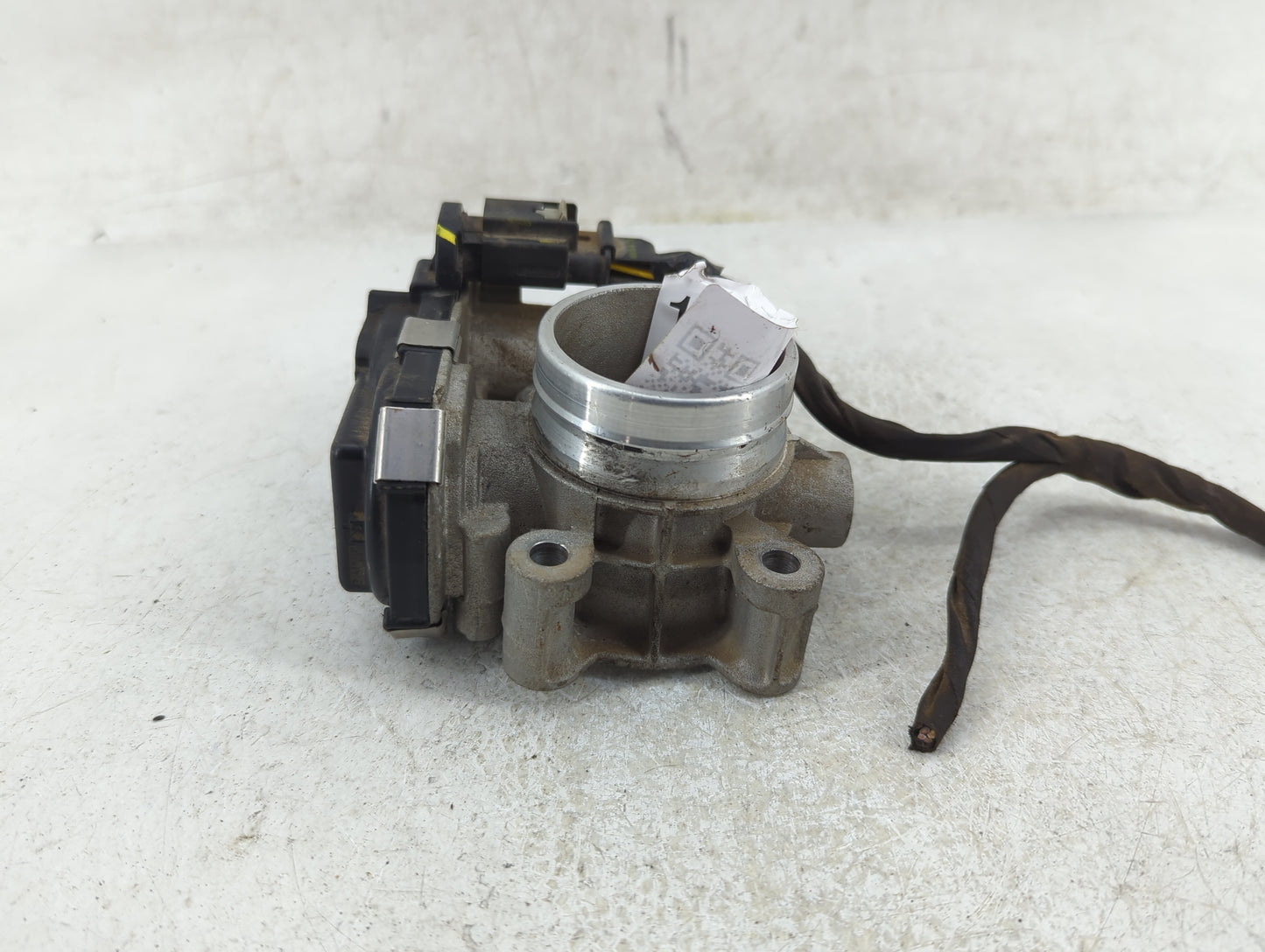 2016-2021 Chevrolet Malibu Throttle Body P/N:12671379AA Fits Fits 2016 2017 2018 2019 2020 2021 2022 OEM Used Auto Parts - O