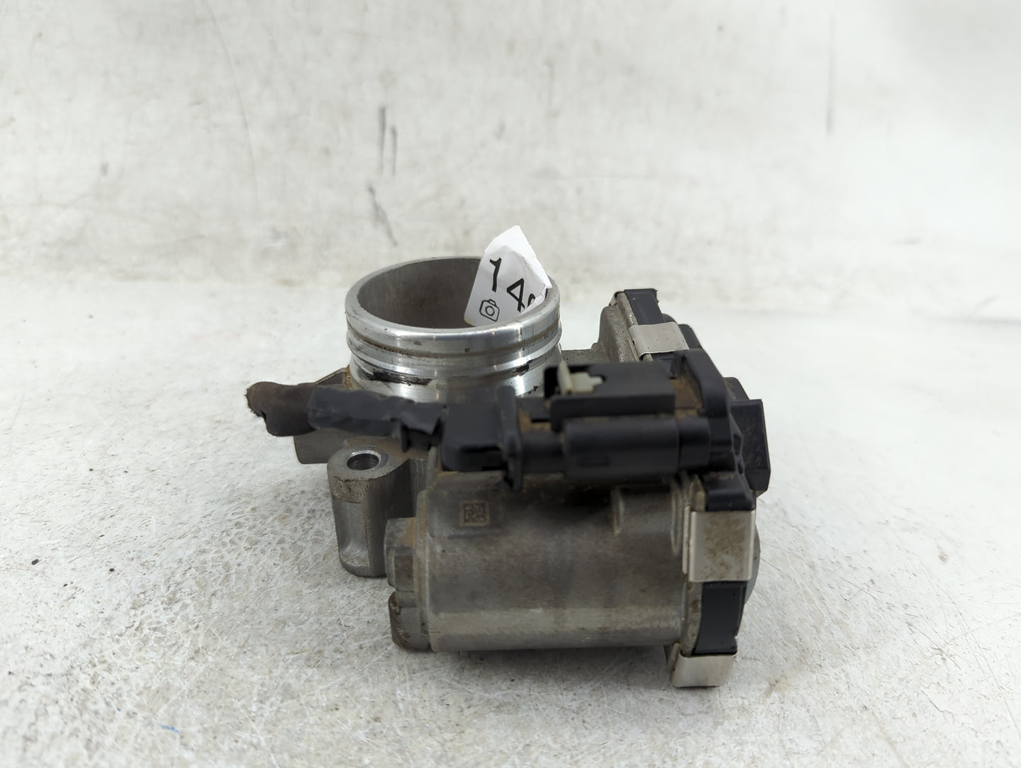 2016-2021 Chevrolet Malibu Throttle Body P/N:12671379AA Fits Fits 2016 2017 2018 2019 2020 2021 2022 OEM Used Auto Parts - O