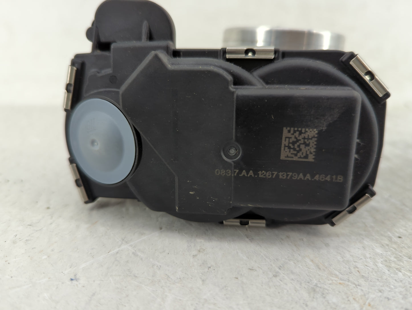2016-2021 Chevrolet Malibu Throttle Body P/N:12671379AA Fits Fits 2016 2017 2018 2019 2020 2021 2022 OEM Used Auto Parts - O