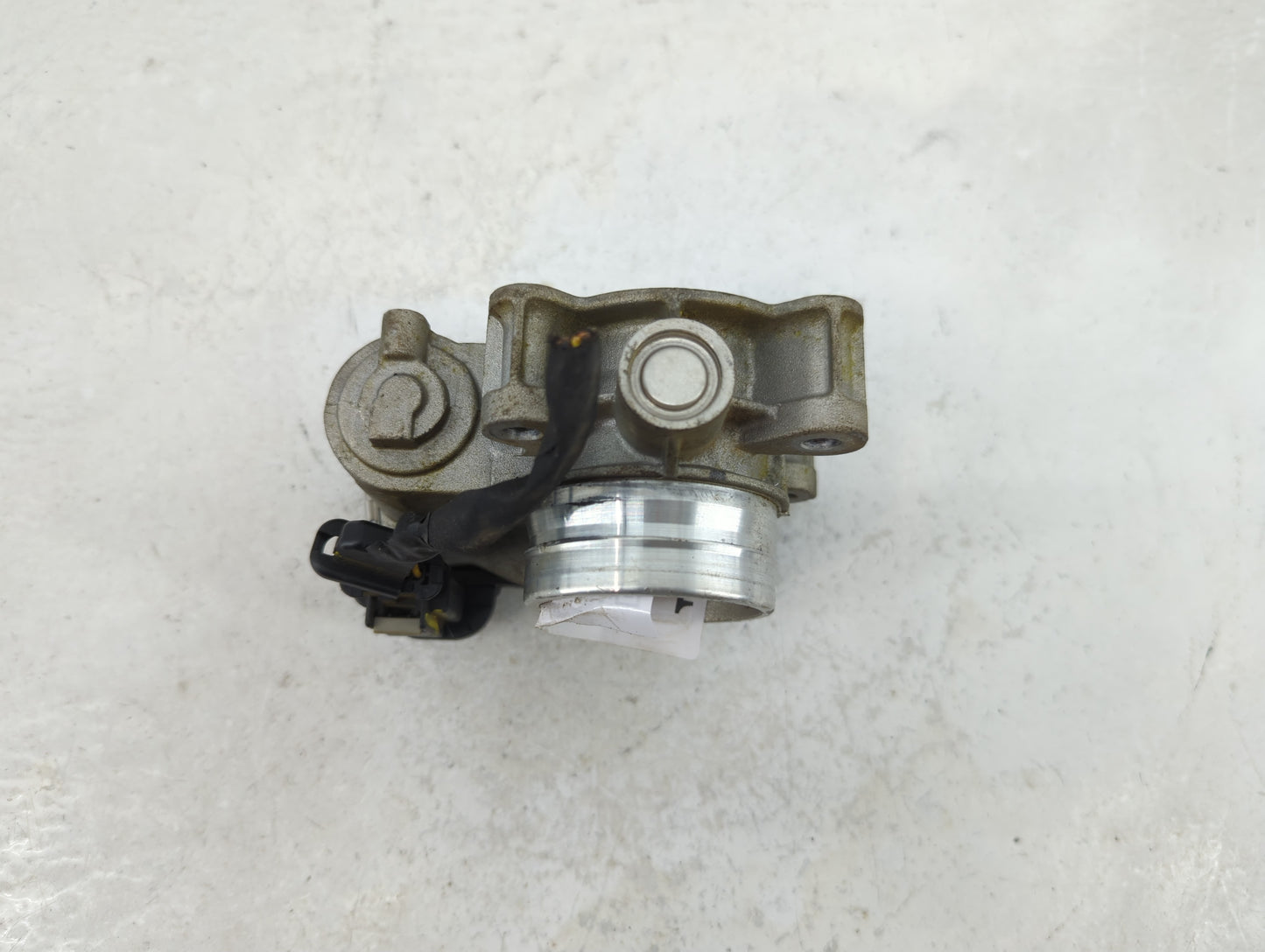 2016-2021 Chevrolet Malibu Throttle Body P/N:12671379AA Fits Fits 2016 2017 2018 2019 2020 2021 2022 OEM Used Auto Parts - O