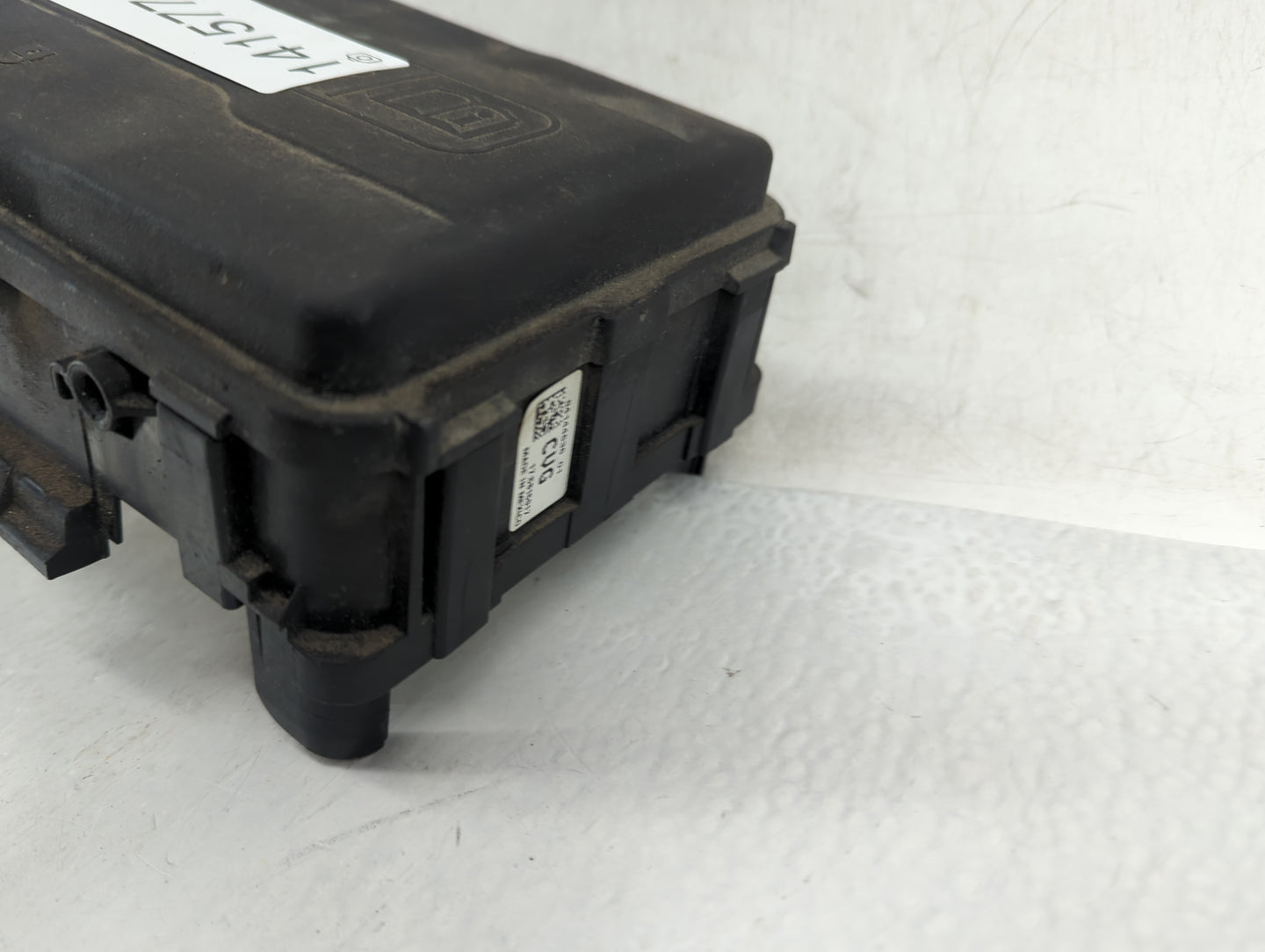 2016-2017 Chevrolet Malibu Fusebox Fuse Box Panel Relay Module Fits Fits 2016 2017 OEM Used Auto Parts - Oemusedautoparts1.c