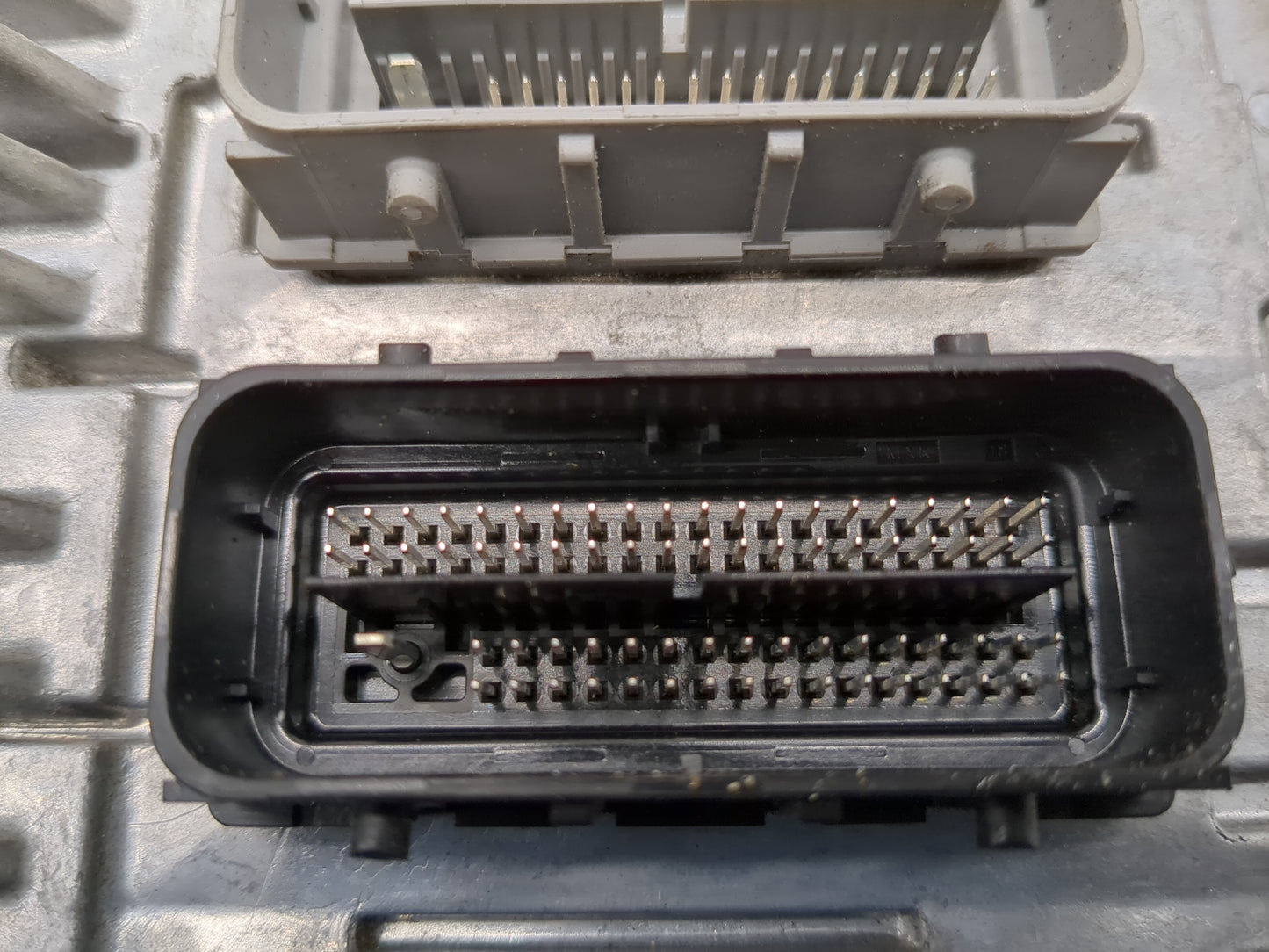 2017-2021 Chevrolet Malibu PCM Engine Control Computer ECU ECM PCU OEM P/N:12680876 Fits Fits 2017 2018 2019 2020 2021 2022 