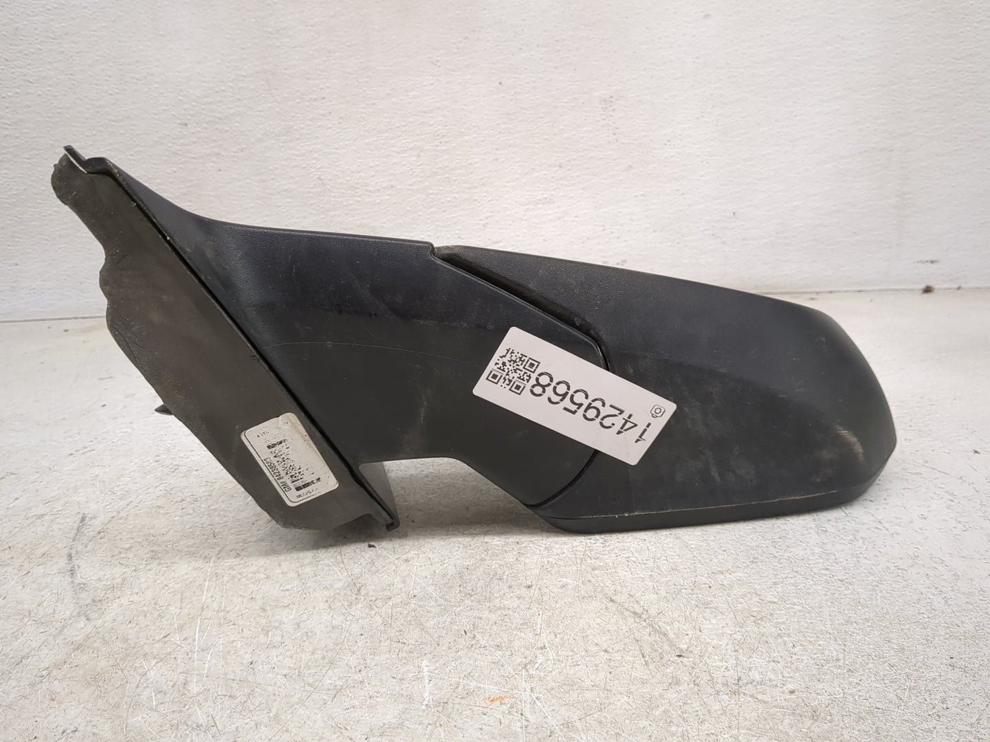2016-2018 Chevrolet Malibu Driver Side View Mirror - Left Door Mirror OEM Used - Oemusedautoparts1.com