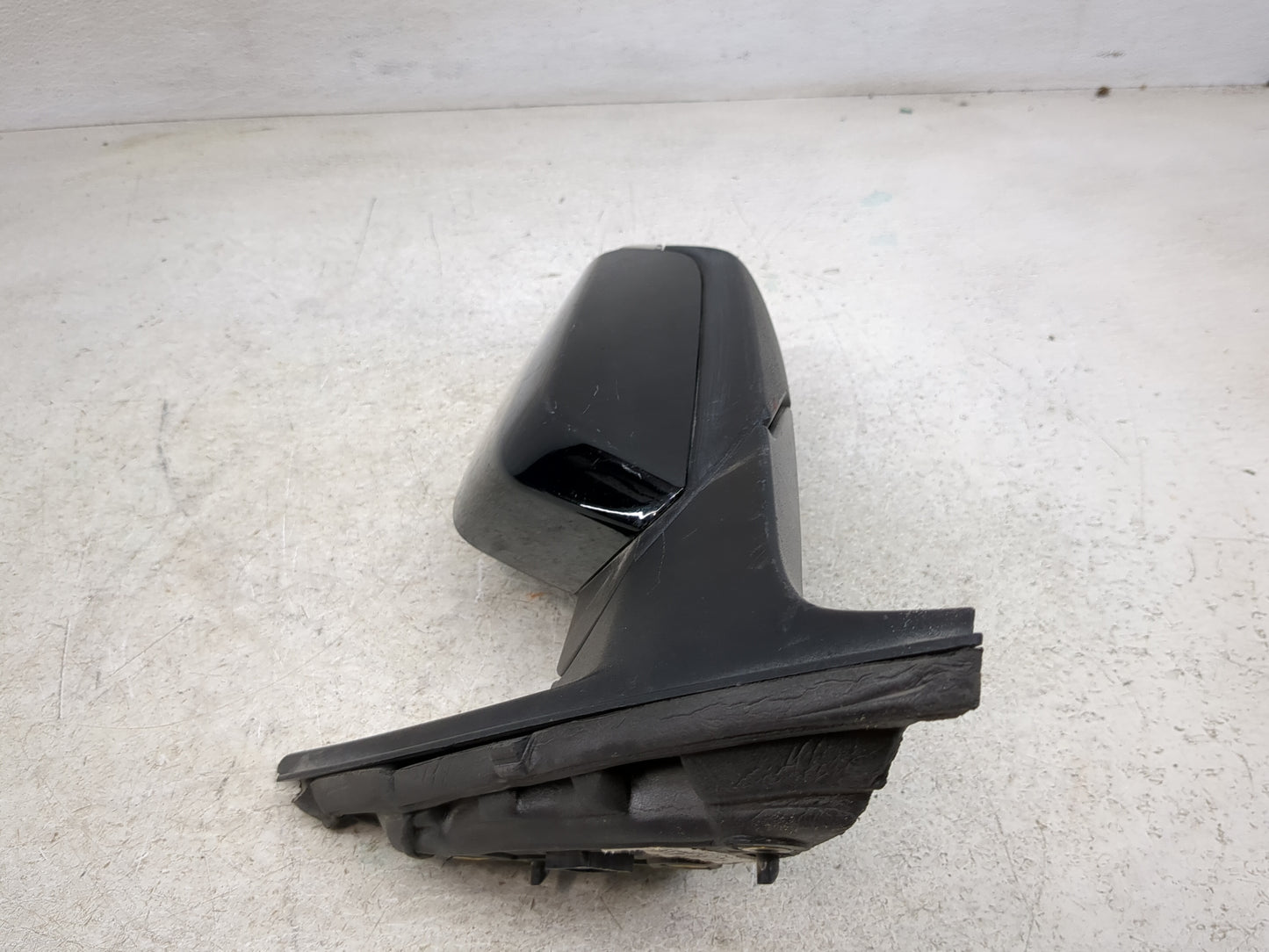 2016-2018 Chevrolet Malibu Driver Left Side View Manual Door Mirror - Oemusedautoparts1.com