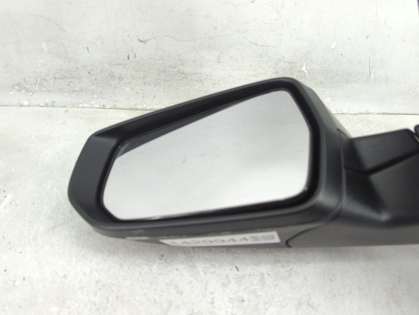 2016-2018 Chevrolet Malibu Driver Side View Mirror - Left Door Mirror OEM Used - Oemusedautoparts1.com