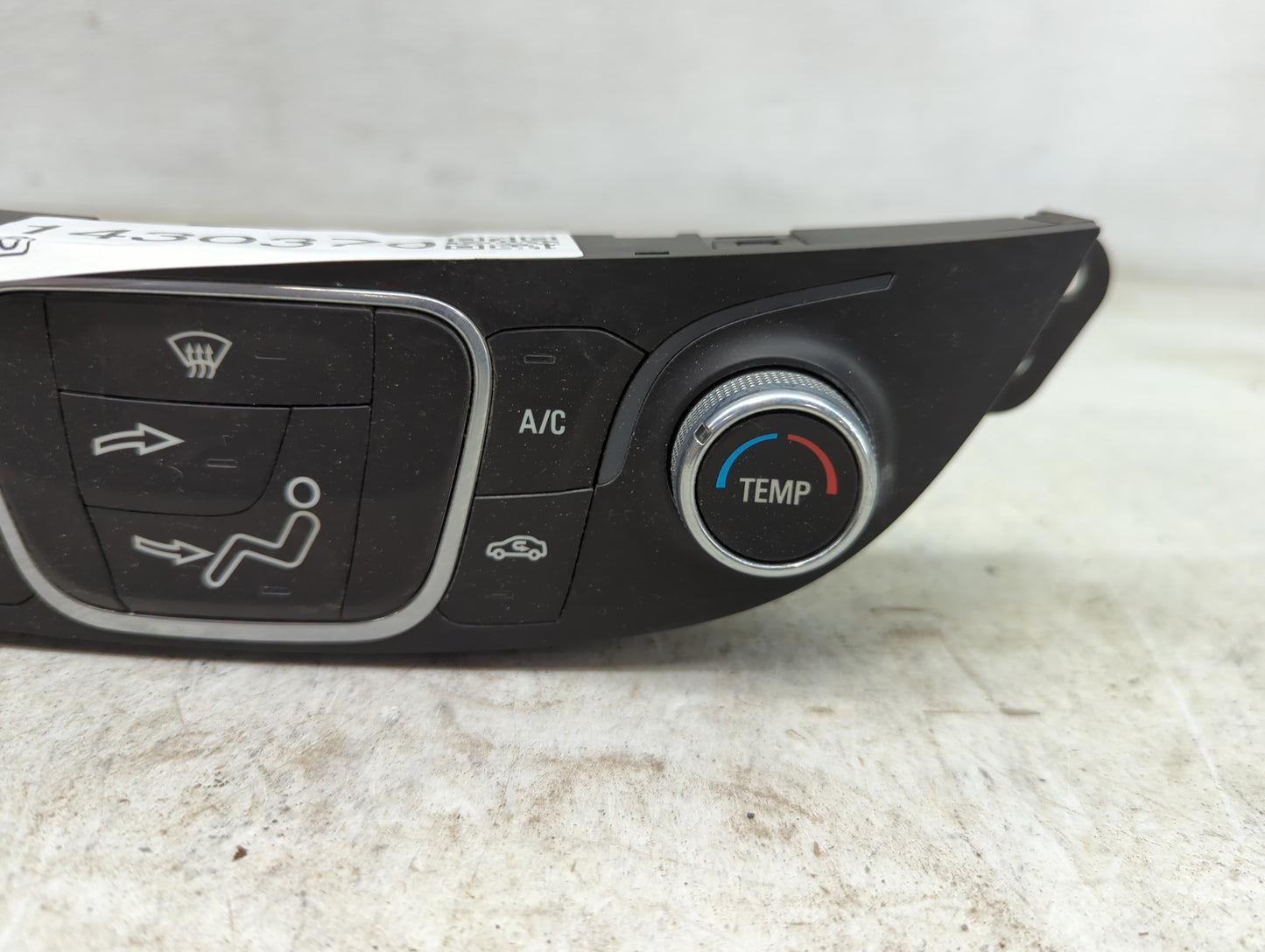 2016-2017 Chevrolet Malibu Climate Control Module Temperature AC/Heater Replacement P/N:84178406 Fits Fits 2016 2017 OEM Use