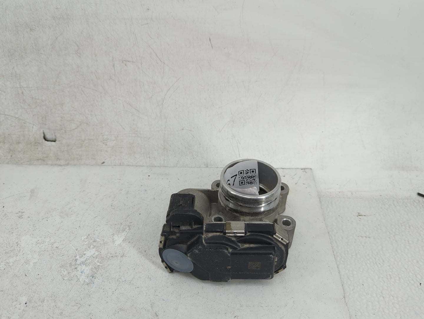 2016-2021 Chevrolet Malibu Throttle Body P/N:12671379AA Fits Fits 2016 2017 2018 2019 2020 2021 2022 OEM Used Auto Parts - O