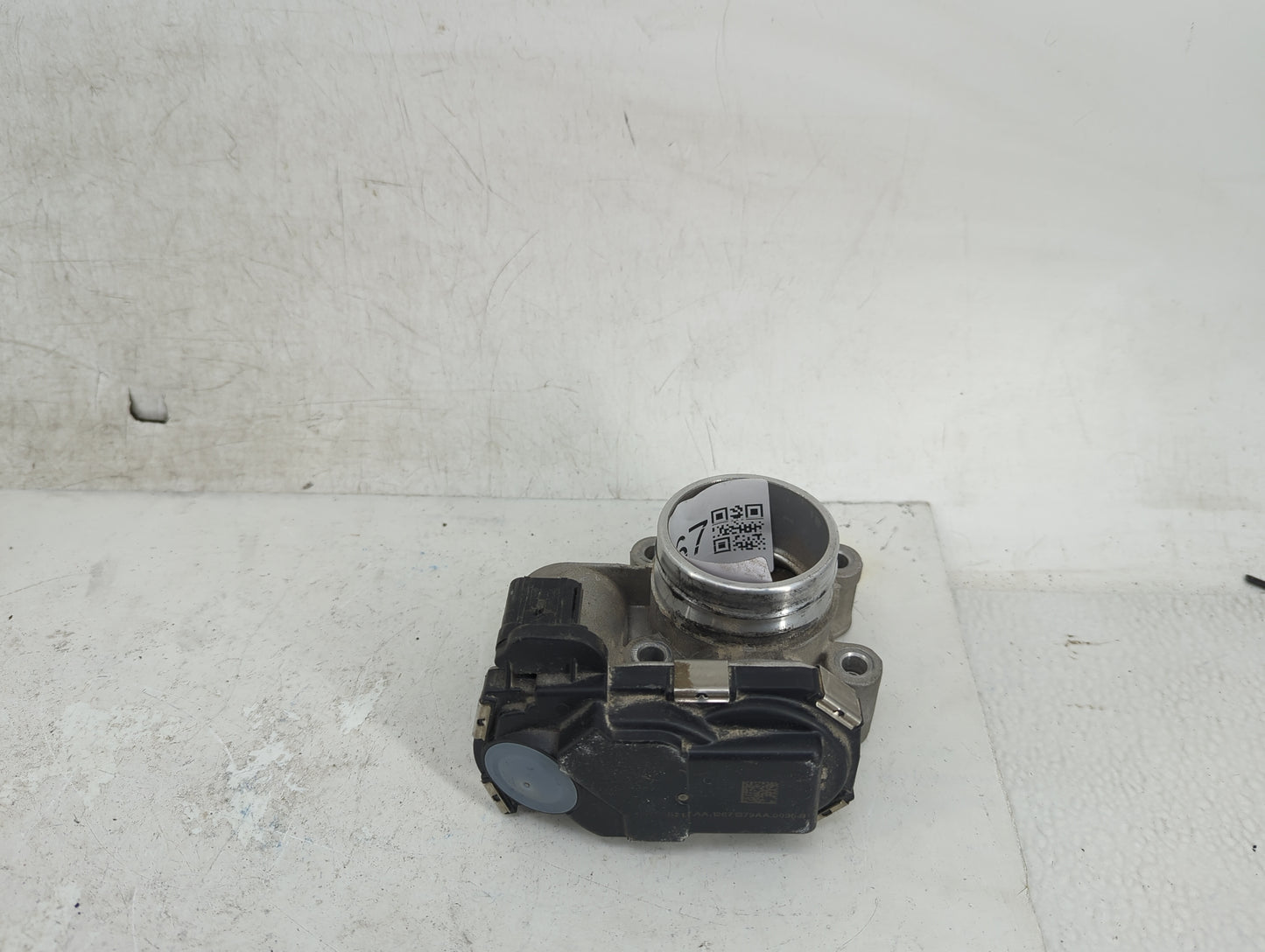 2016-2021 Chevrolet Malibu Throttle Body P/N:12671379AA Fits Fits 2016 2017 2018 2019 2020 2021 2022 OEM Used Auto Parts - O