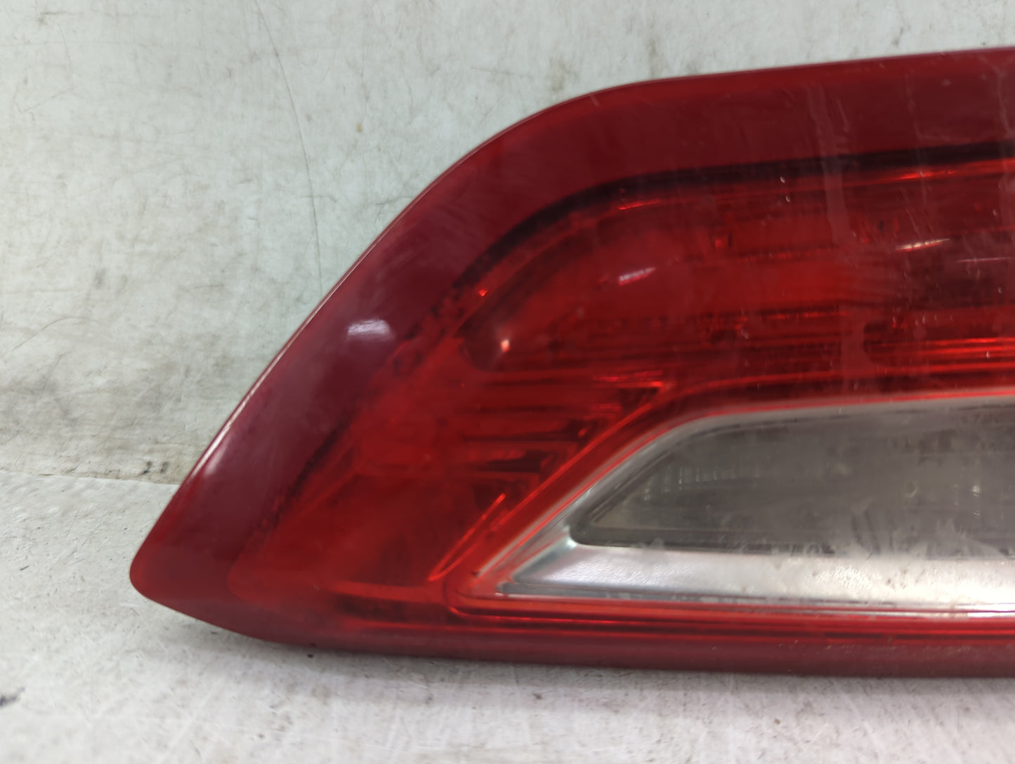 2016-2021 Chevrolet Malibu Tail Light Assembly Driver Left OEM P/N:84130996 Fits Fits 2016 2017 2018 2019 2020 2021 OEM Used