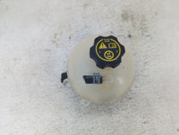2016 Chevrolet Malibu Radiator Coolant Overflow Expansion Tank Bottle 1432073 - Oemusedautoparts1.com