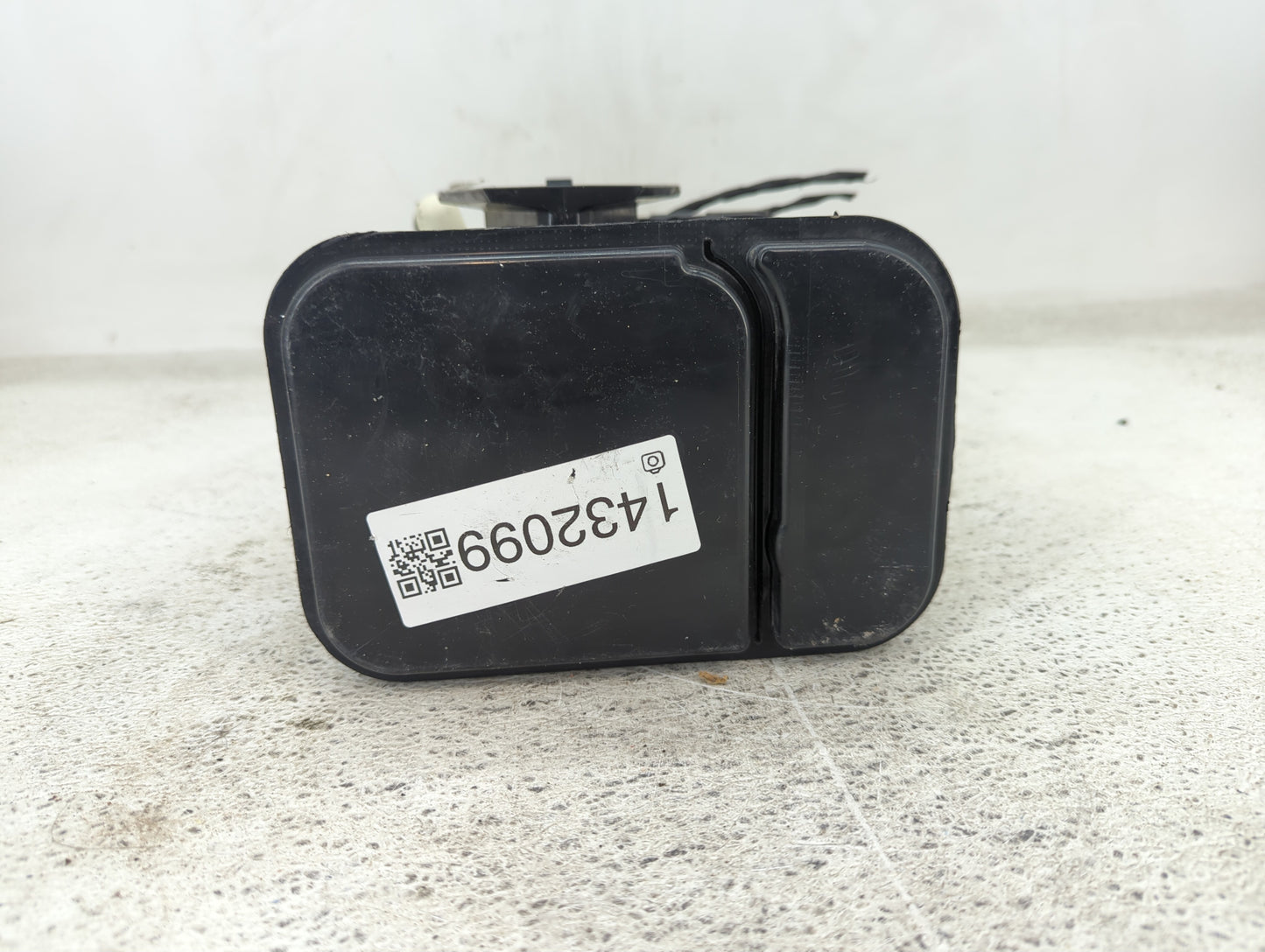 2017 Chevrolet Malibu Fuel Vapor Charcoal Canister 1432099 - Oemusedautoparts1.com