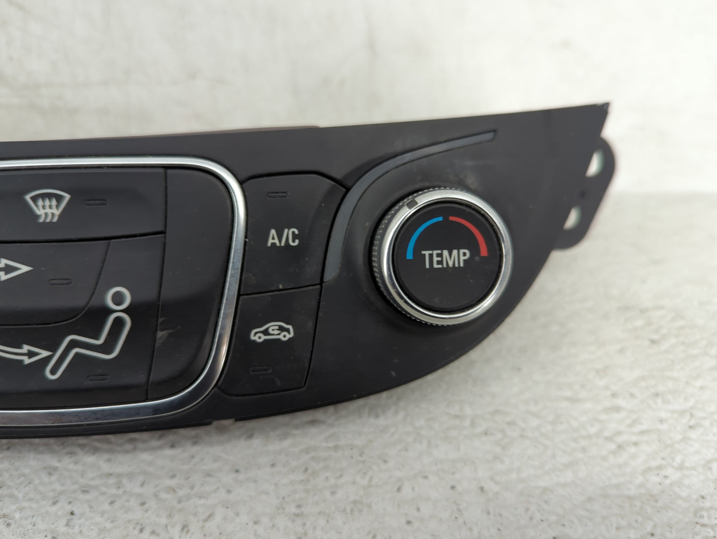 2016-2017 Chevrolet Malibu Climate Control Module Temperature AC/Heater Replacement P/N:84178406 MSIP-REM-N26-QFGM504A Fits 