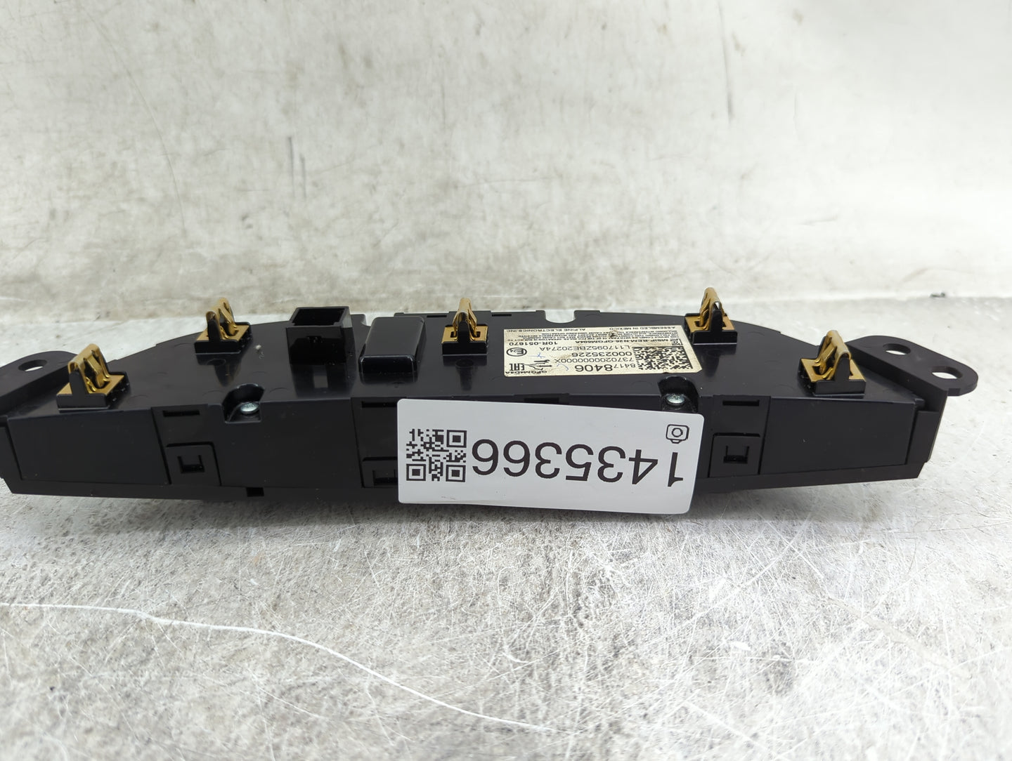 2016-2017 Chevrolet Malibu Climate Control Module Temperature AC/Heater Replacement P/N:84178406 Fits Fits 2016 2017 OEM Use