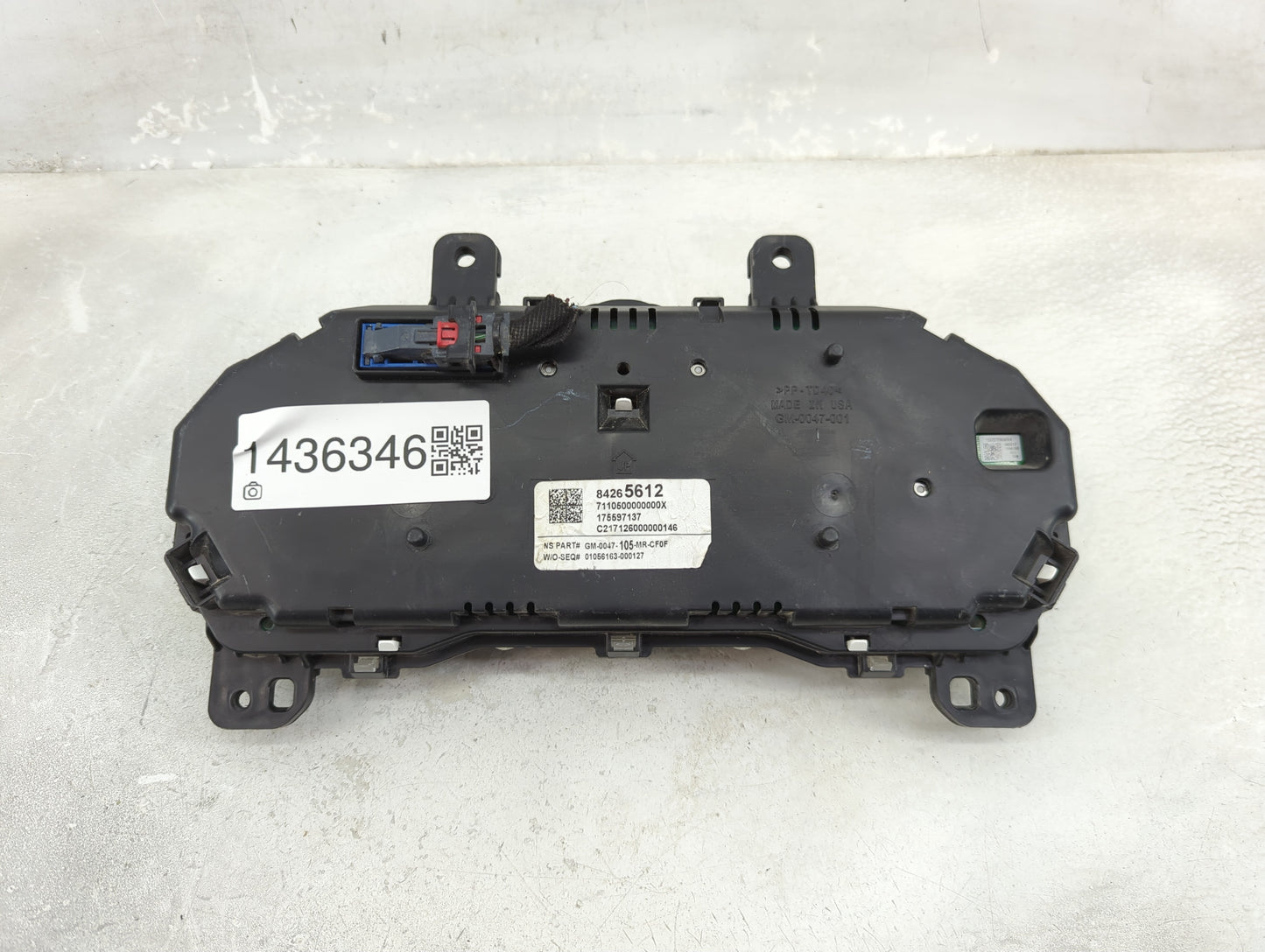 2017 Chevrolet Malibu Instrument Cluster Speedometer Gauges Fits OEM Used Auto Parts - Oemusedautoparts1.com