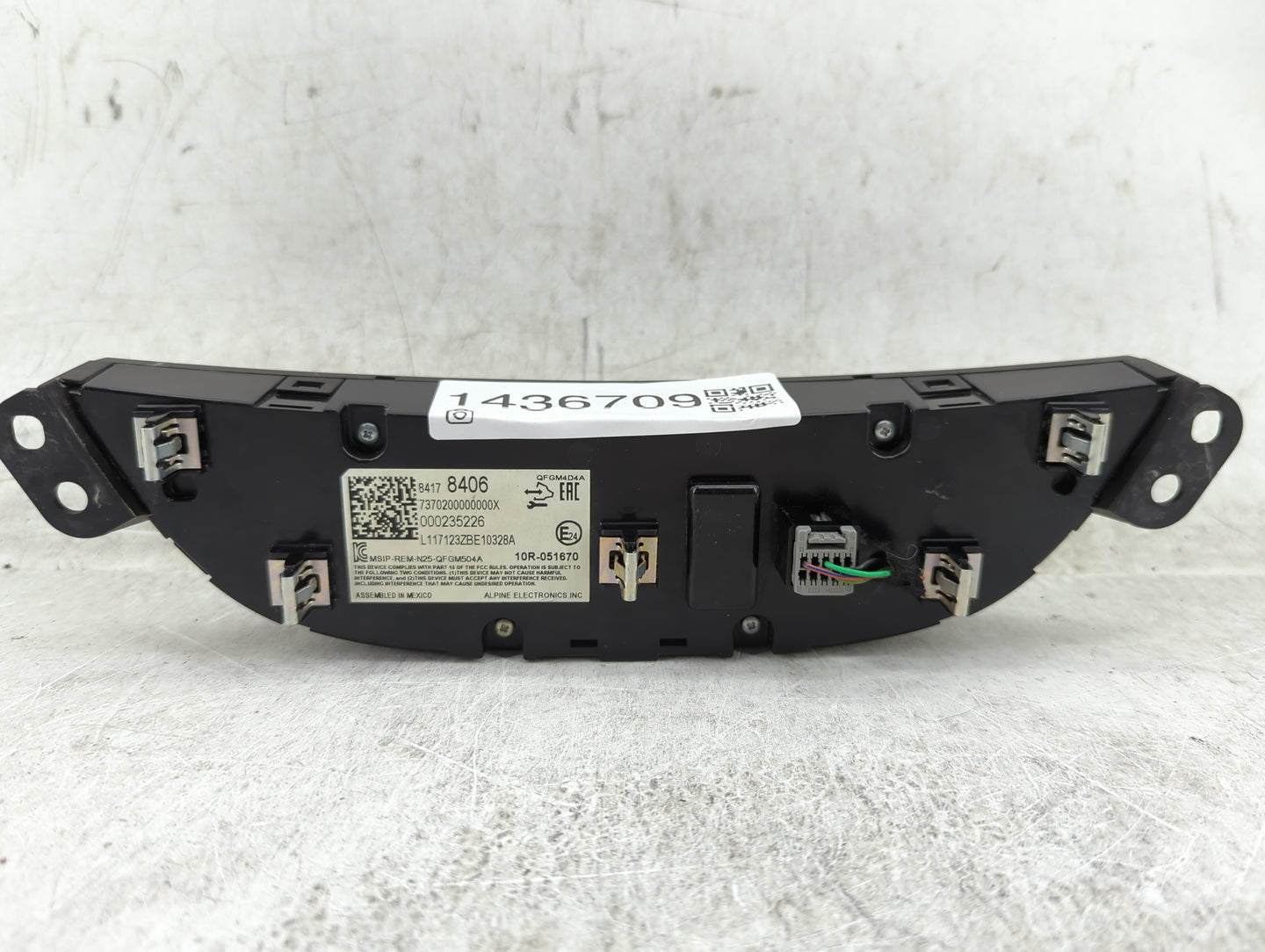 2017 Chevrolet Malibu Climate Control Module Temperature AC/Heater Replacement P/N:84178406 7370200000000X, 000235226 Fits O