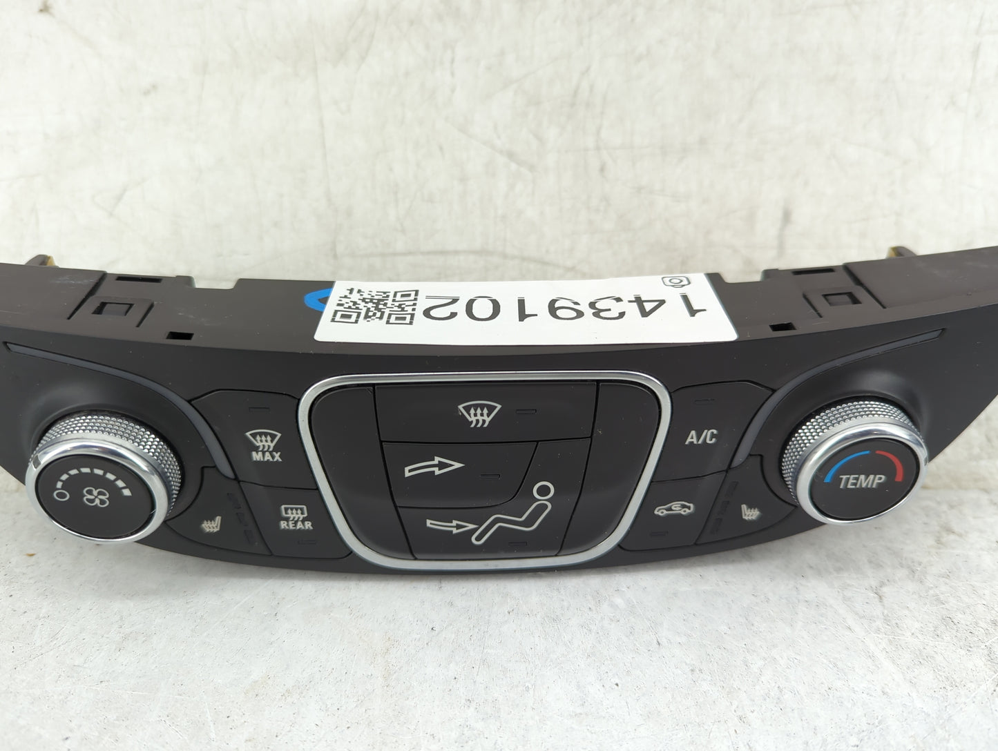 2016-2017 Chevrolet Malibu Climate Control Module Temperature AC/Heater Replacement P/N:84178407 Fits Fits 2016 2017 OEM Use
