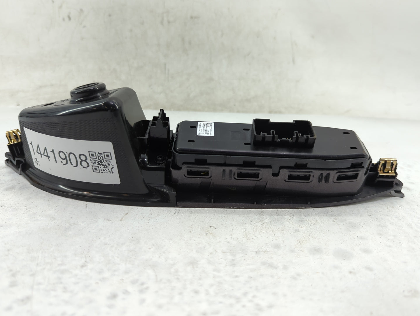 2016-2021 Chevrolet Malibu Master Power Window Switch Replacement Driver Side Left P/N:84203437 4380103000000X Fits OEM Used