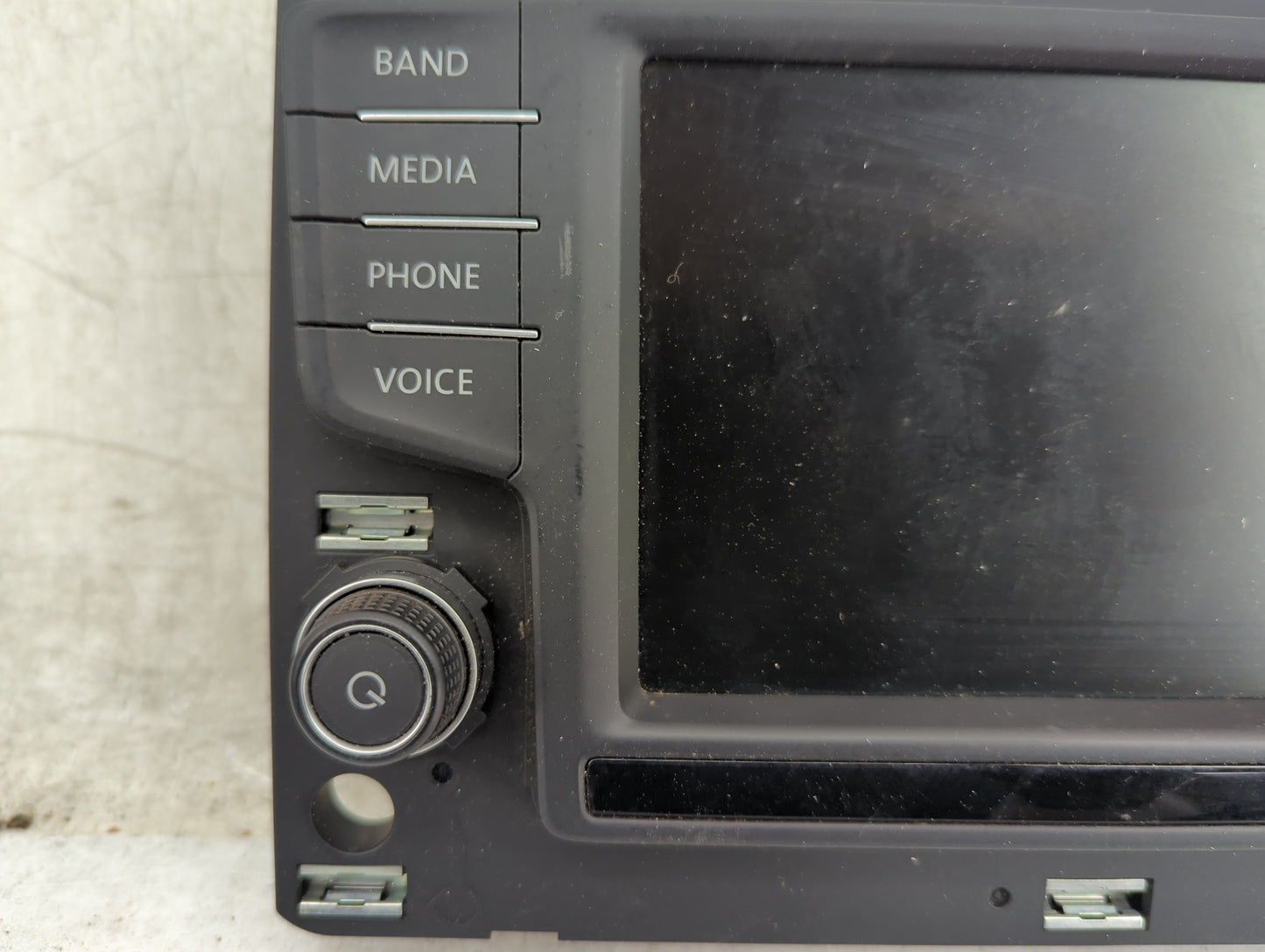 Chevrolet Malibu Information Display Screen - Oemusedautoparts1.com