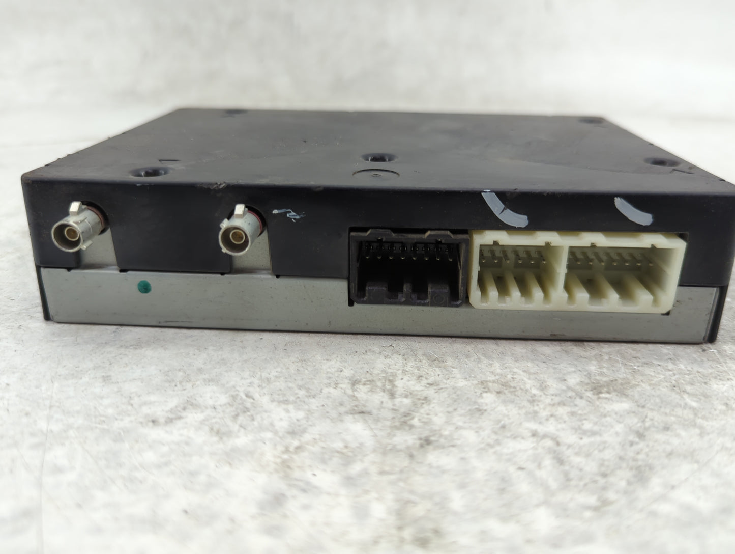 2017-2018 Chevrolet Malibu Communication Control Module - Oemusedautoparts1.com