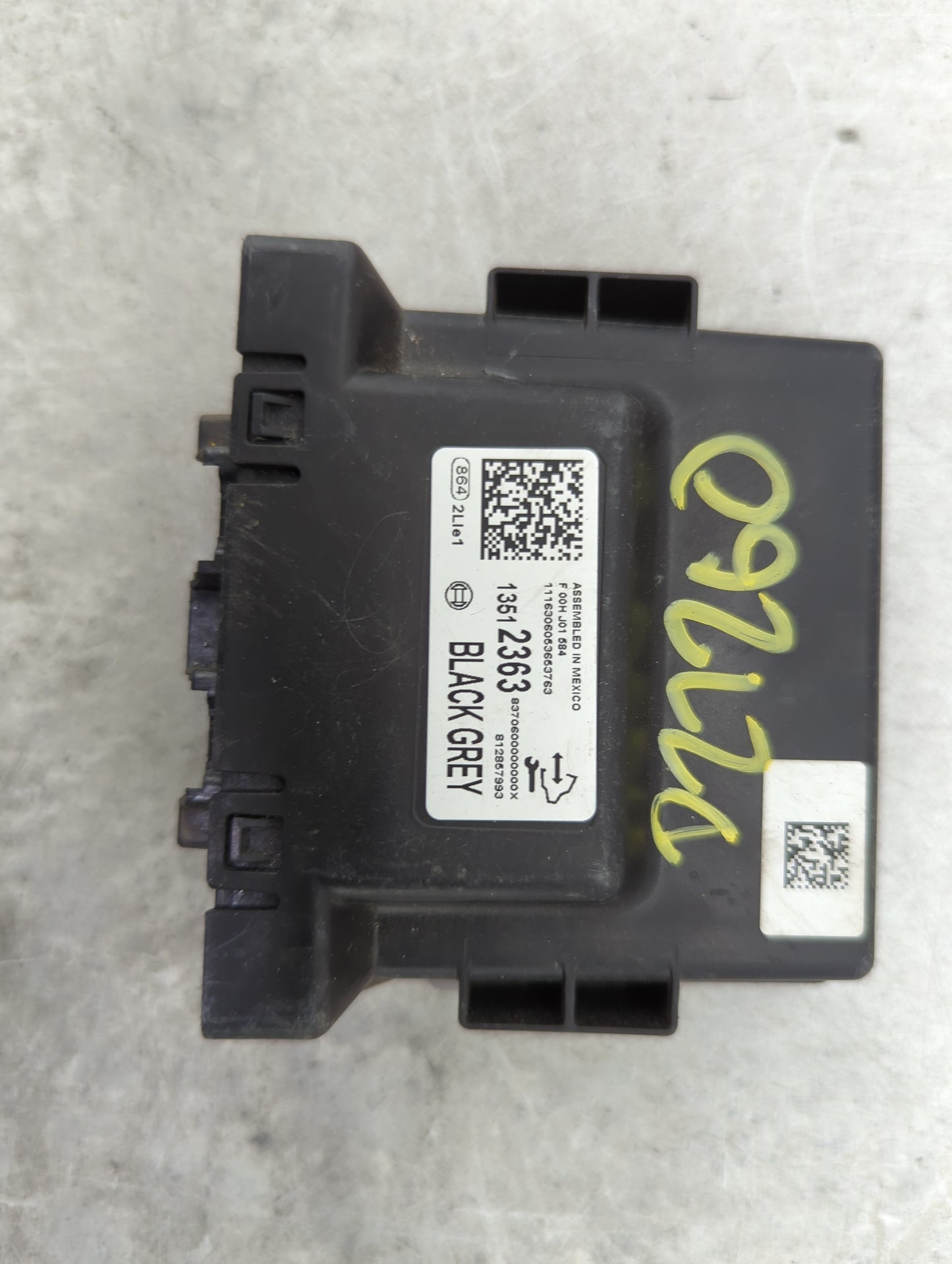 2016-2017 Chevrolet Malibu Body Control Module Bcm Inner Cabin Fuse Box - Oemusedautoparts1.com