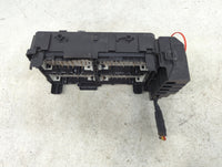 2017-2018 Chevrolet Malibu Fusebox Fuse Box Panel Relay Module P/N:84144635 13500128, 13460935, 13455281 Fits Fits 2017 2018