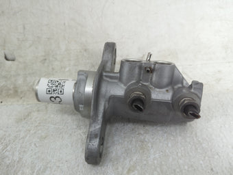 compare product 2016-2021 Chevrolet Malibu Brake Master Cylinder 1451143