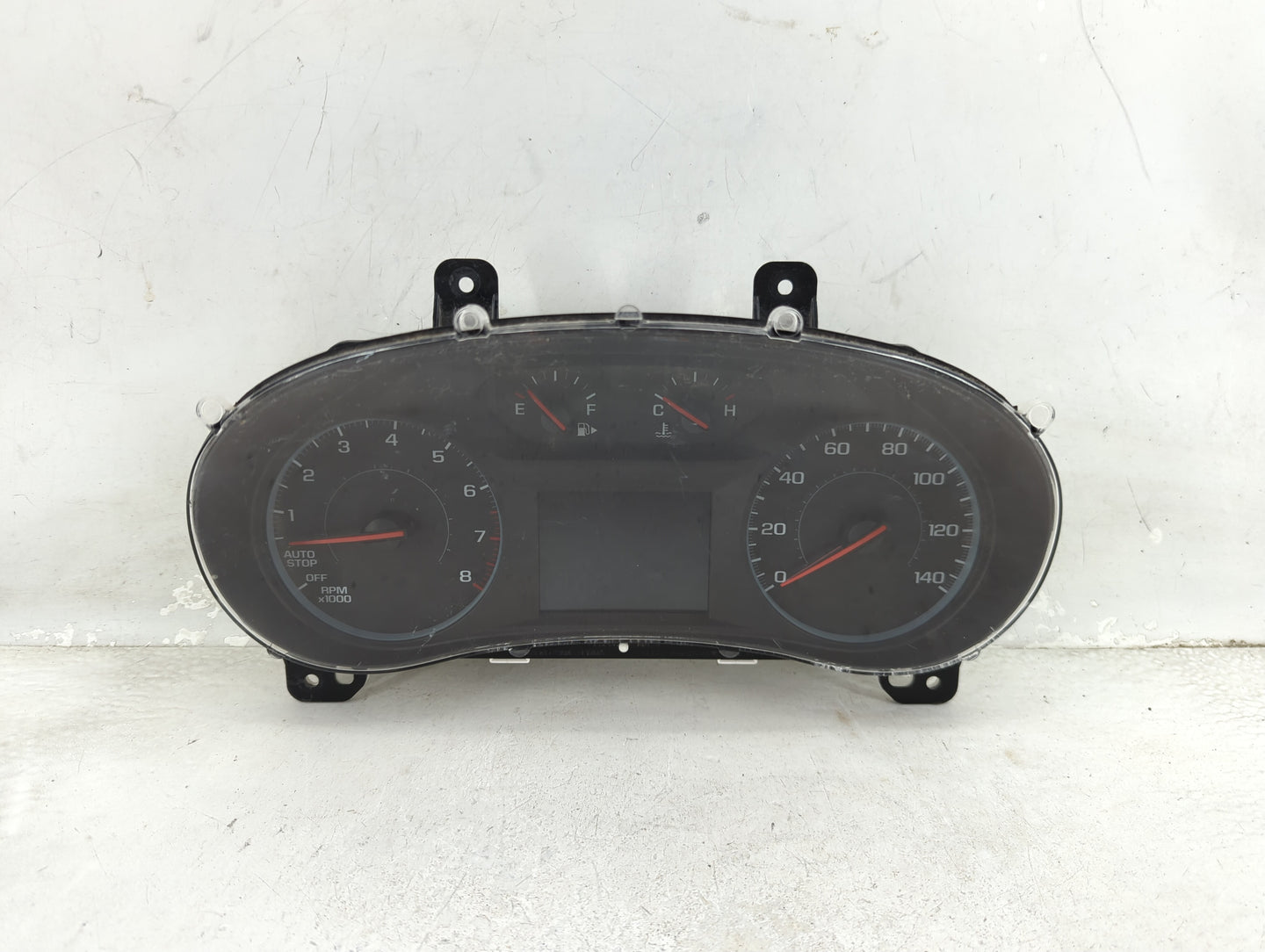 2017-2018 Chevrolet Malibu Instrument Cluster Speedometer Gauges P/N:84128302 Miles: Fits Fits 2017 2018 OEM Used Auto Parts