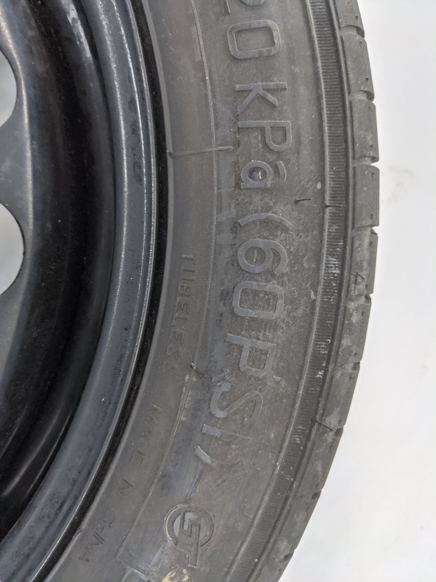 2016-2022 Chevrolet Malibu Spare Donut Tire Wheel Rim Oem 1455307 - Oemusedautoparts1.com