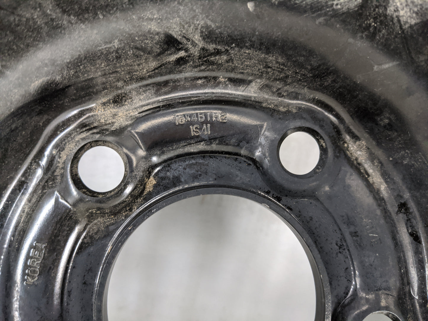 2016-2022 Chevrolet Malibu Spare Donut Tire Wheel Rim Oem 1455307 - Oemusedautoparts1.com