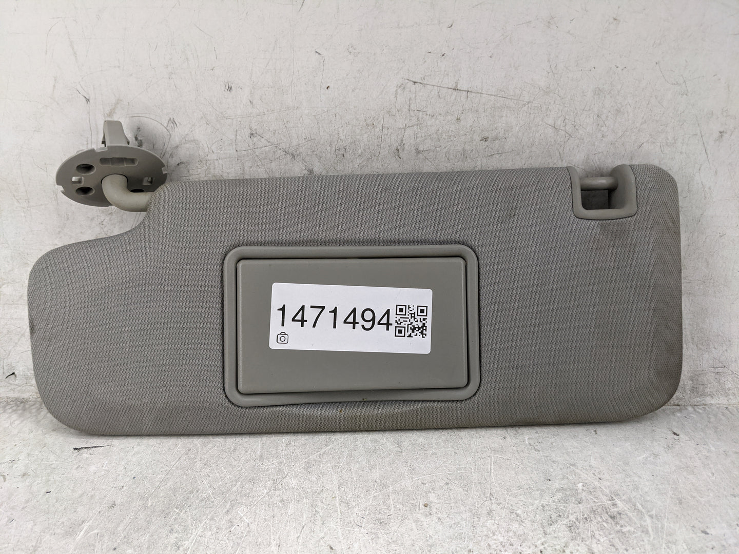 2016-2021 Chevrolet Malibu Sun Visor Shade Replacement Driver Left Mirror Fits Fits 2016 2017 2018 2019 2020 2021 OEM Used A