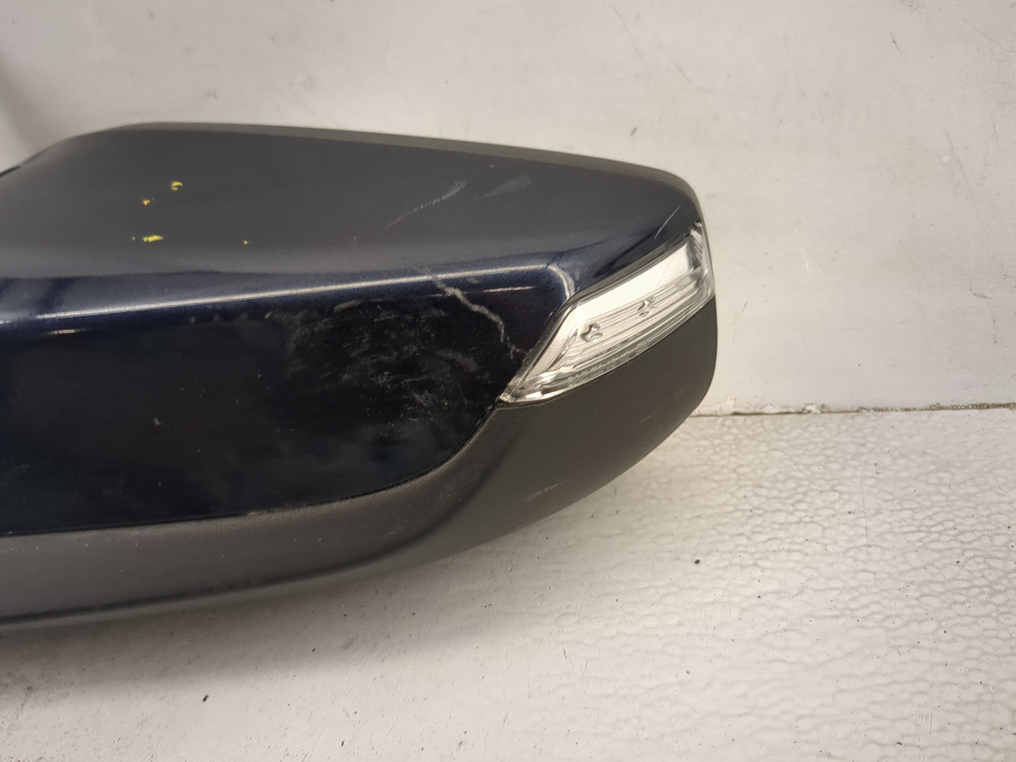 2016-2018 Chevrolet Malibu Driver Side View Mirror - Left Door Mirror OEM Used - Oemusedautoparts1.com