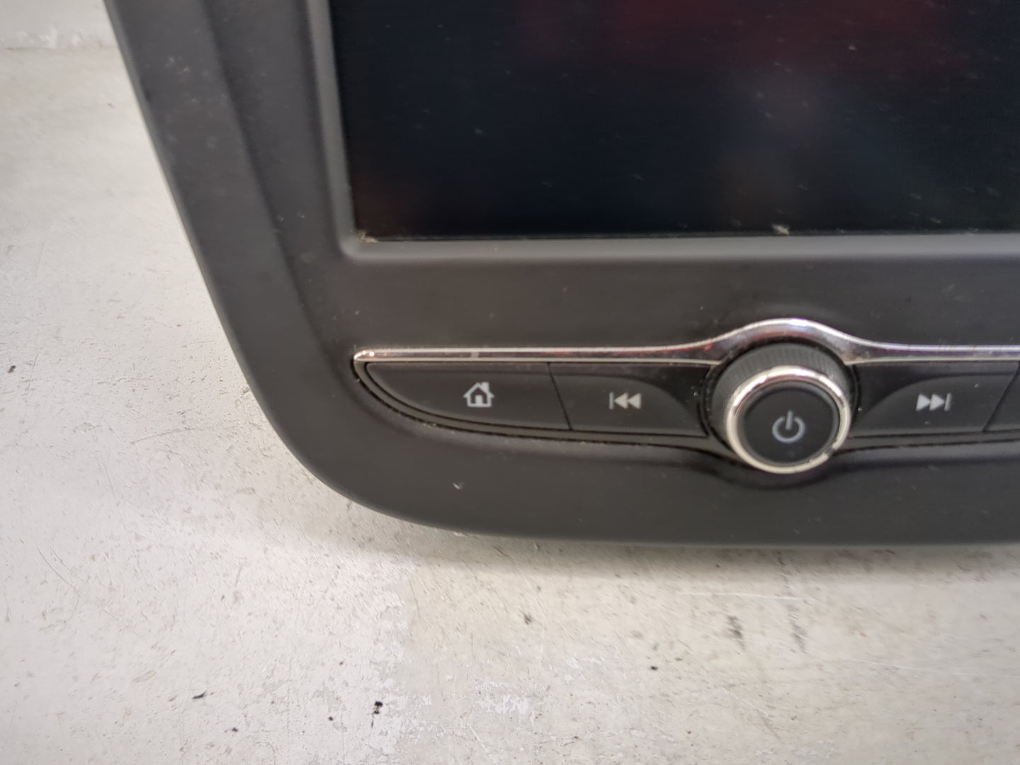 2017 Chevrolet Malibu Radio AM FM Cd Player Receiver Replacement P/N:42532825 555343750 Fits Fits 2018 2019 2020 OEM Used Au